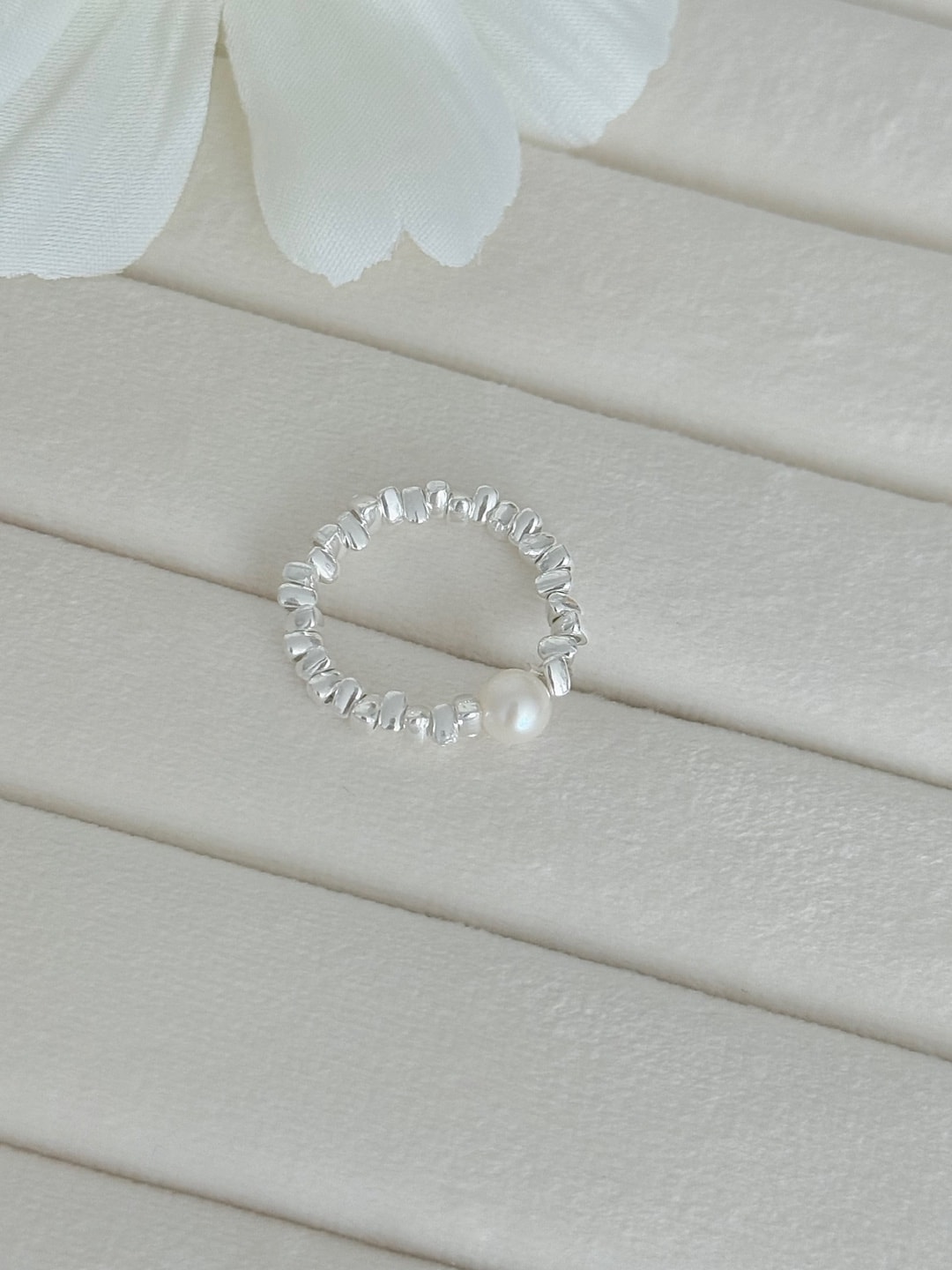 Little Pearl Beads Ring