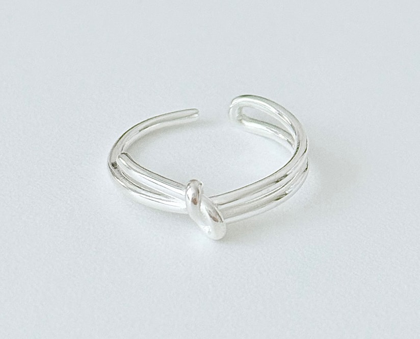 Two Knot Open Ring