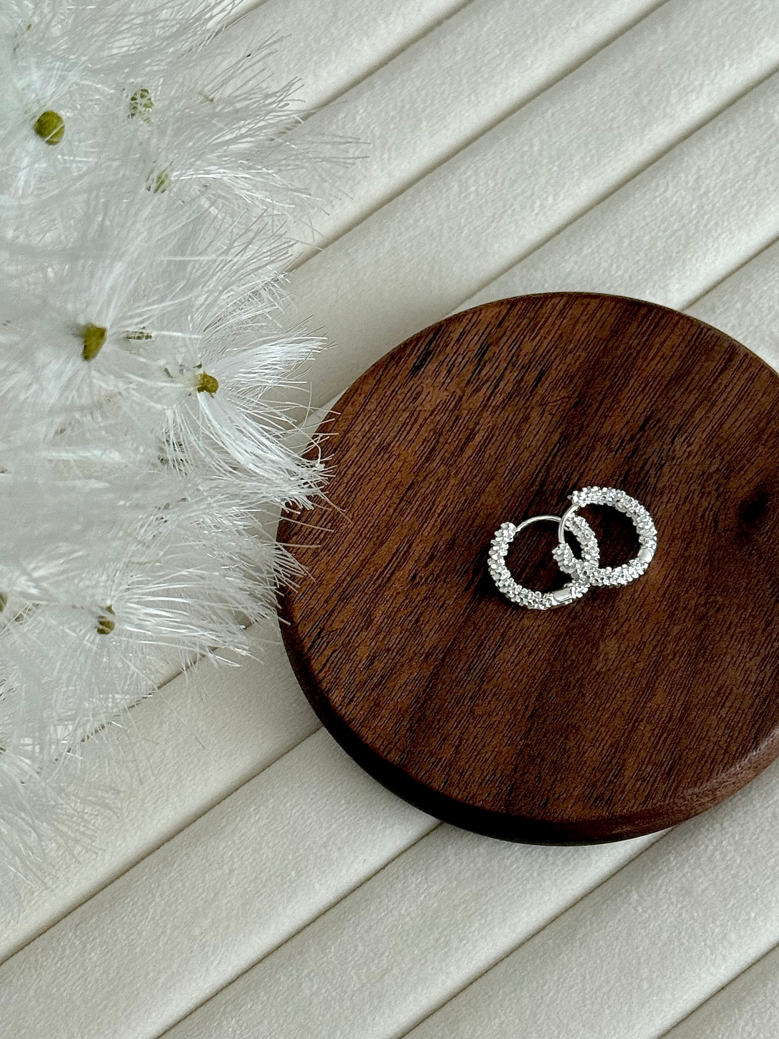 Spangle Shine One Touch Ring