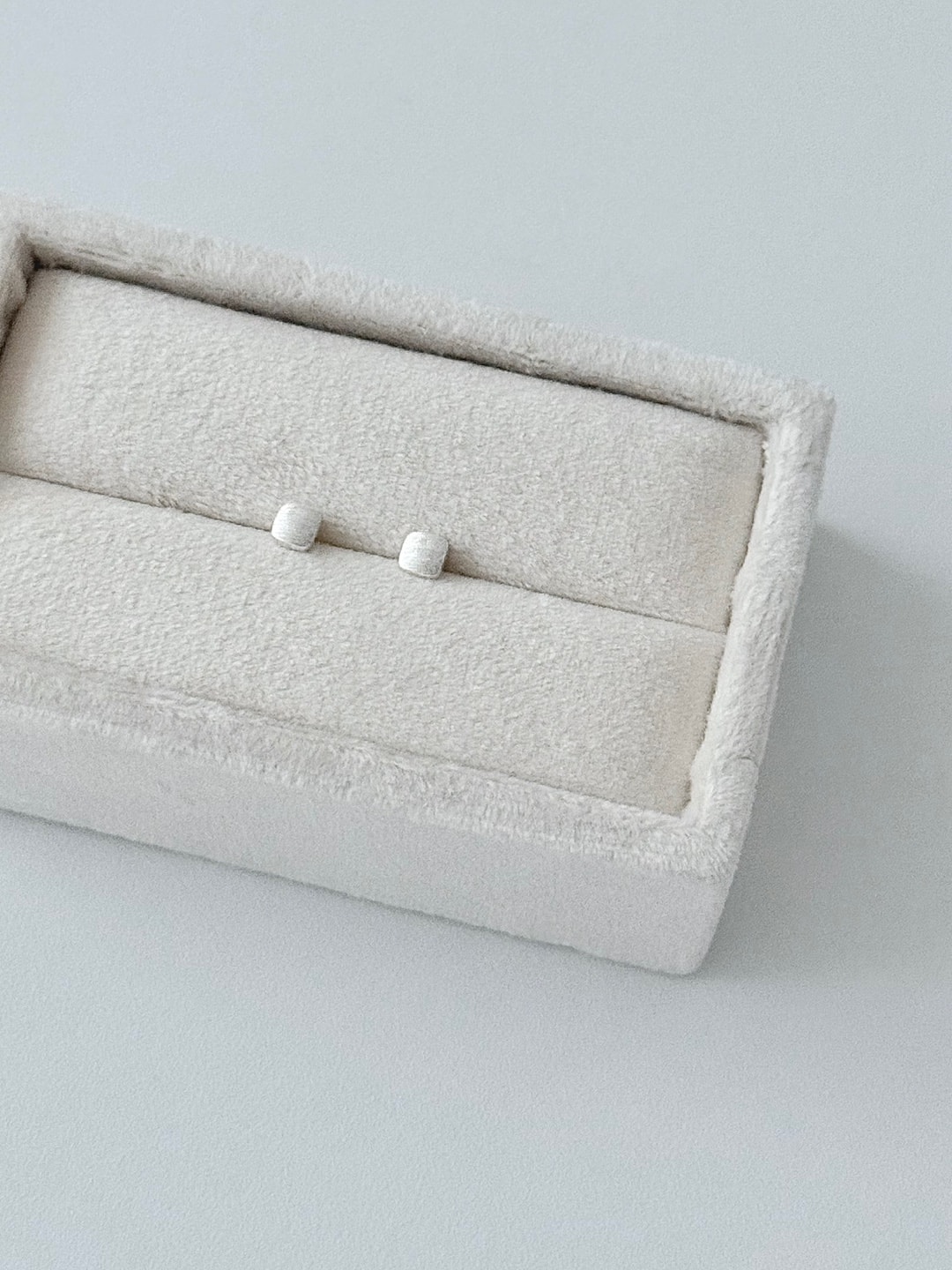Suji Mini Cube Earring