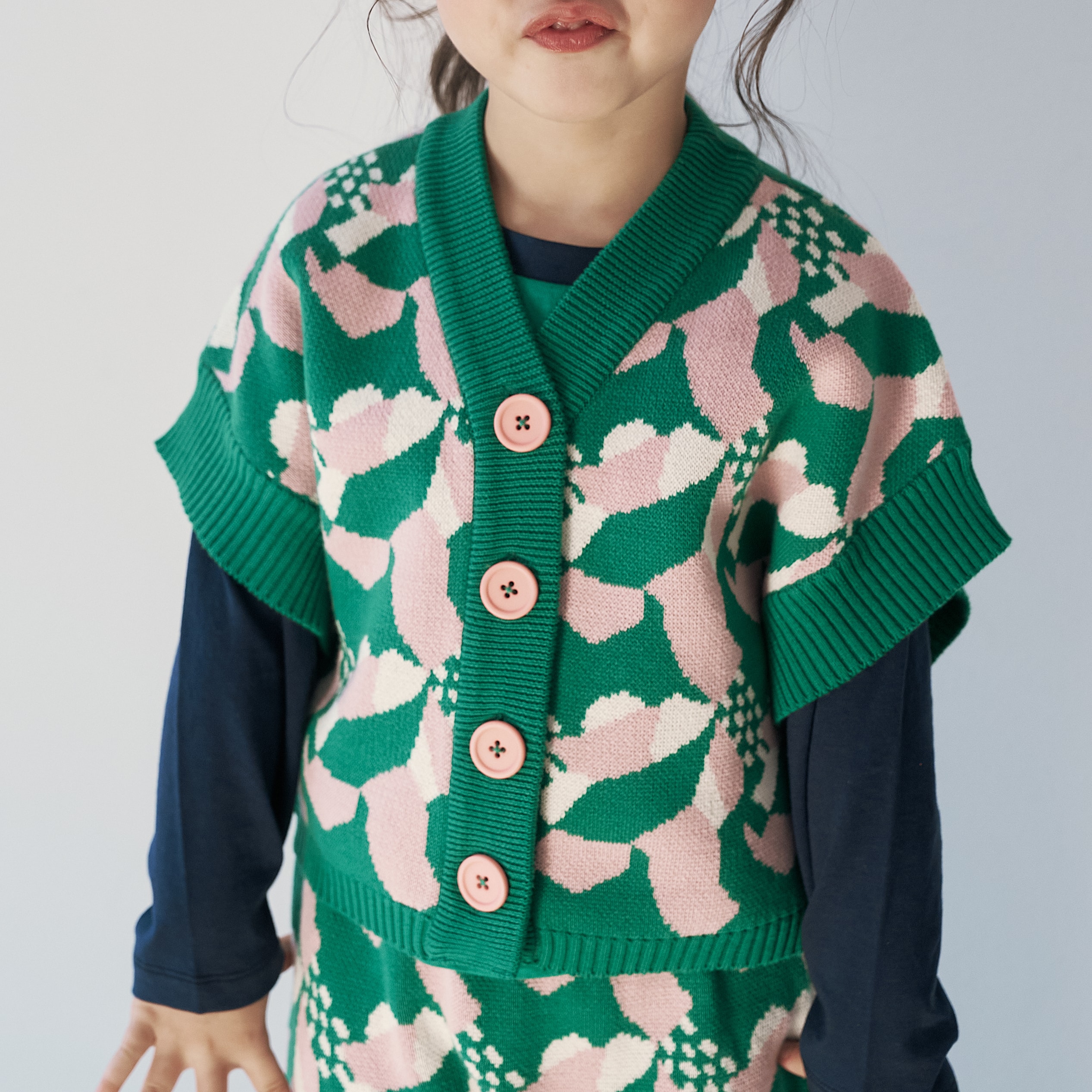 GEO KNIT VEST
