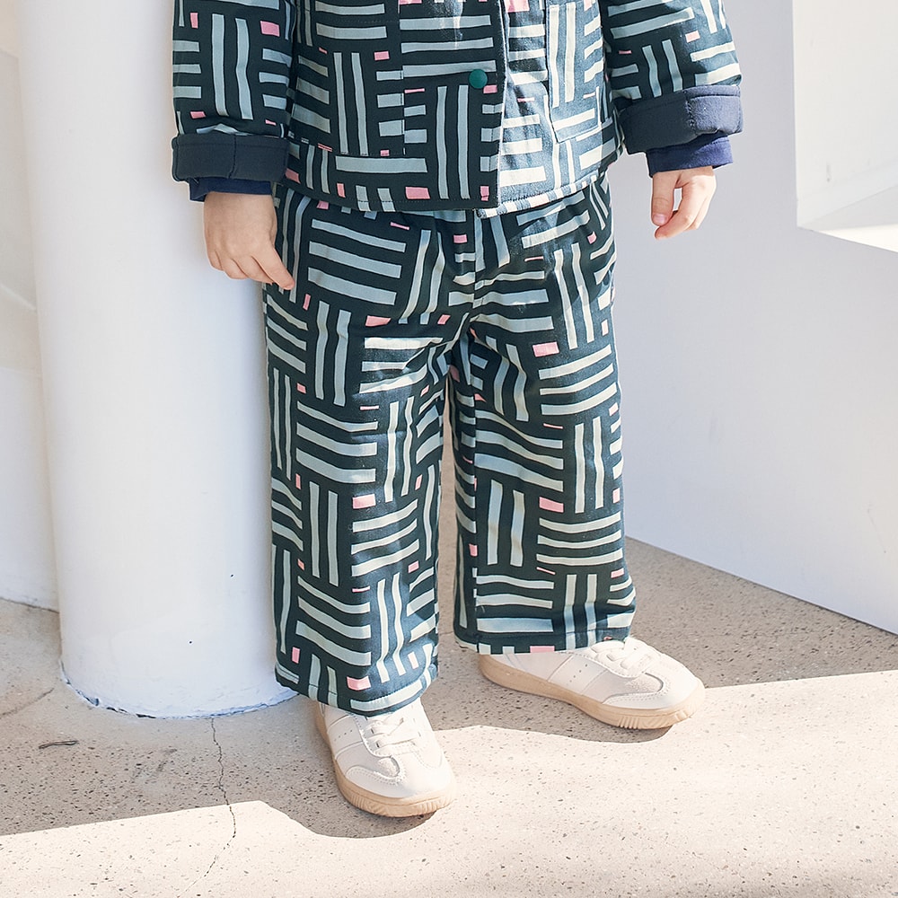 WOVEN PADDED PANTS