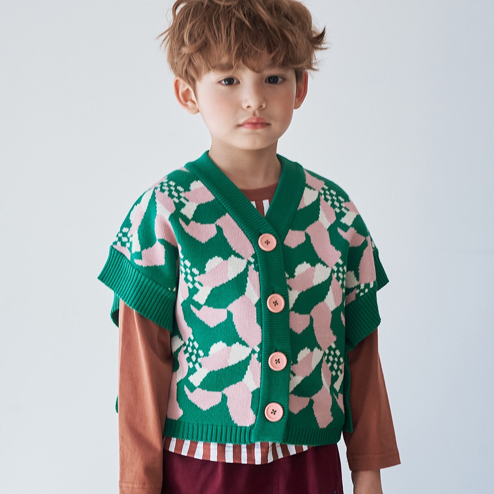 GEO KNIT VEST