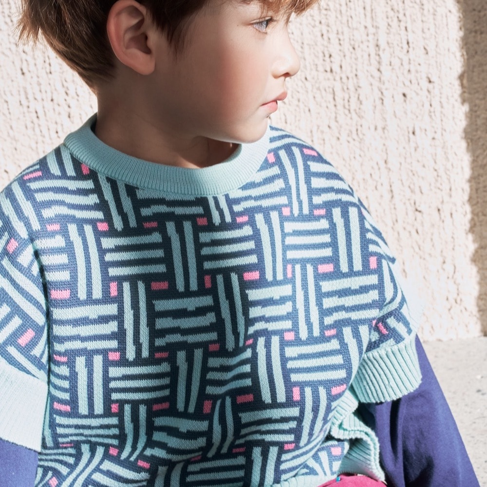 WOVEN KNIT VEST