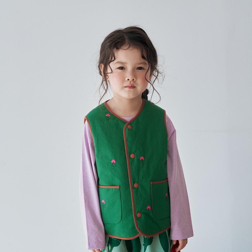 GREEN EMB R VEST