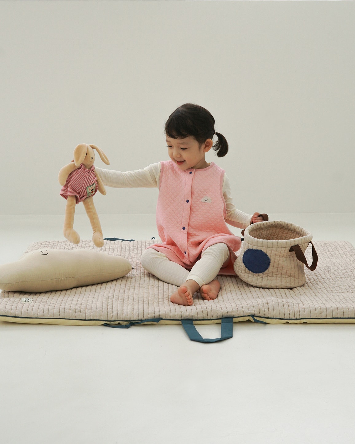 Hug Sleep Vest - Berry Milk