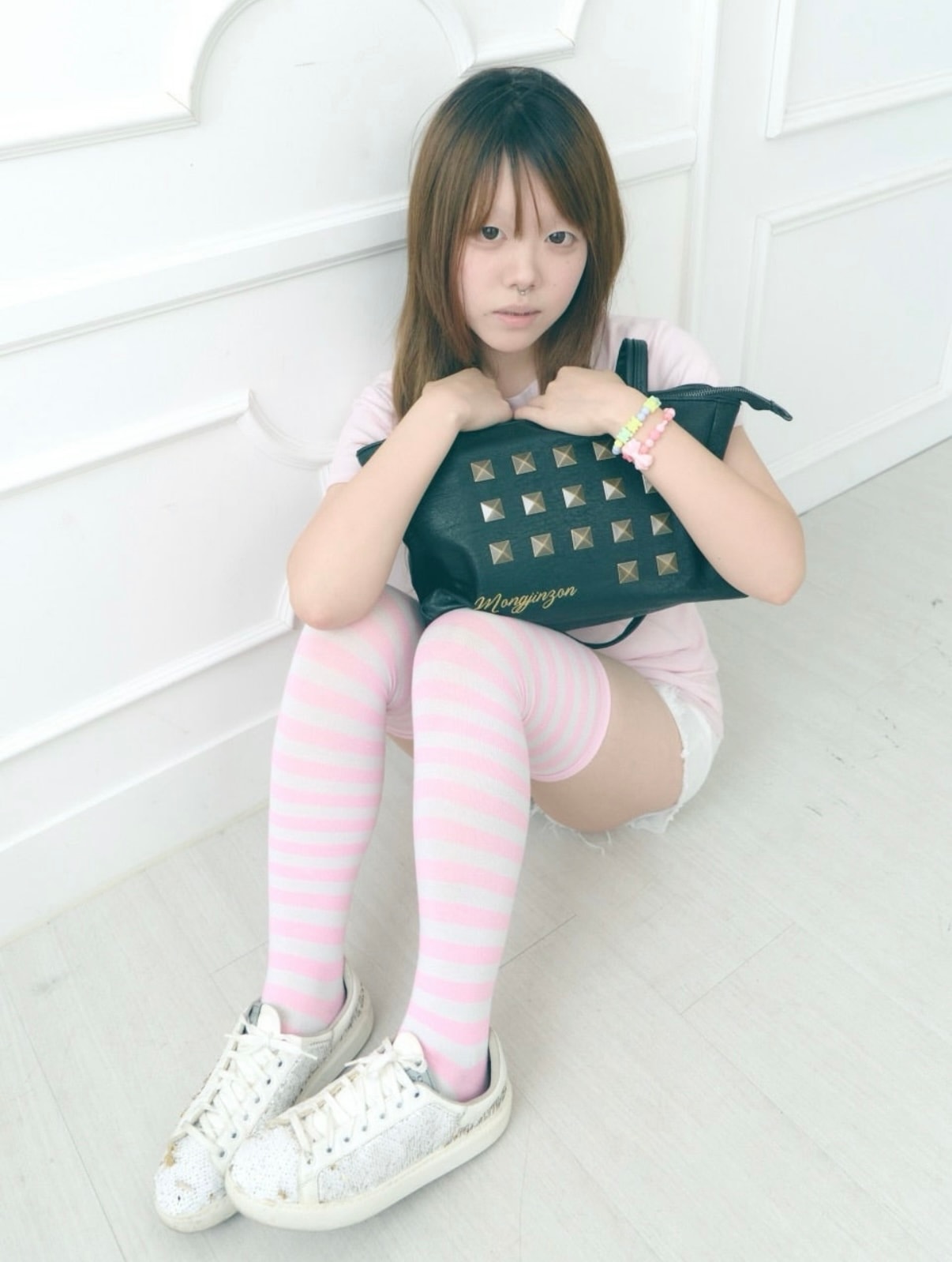 Hard candy bag (black)