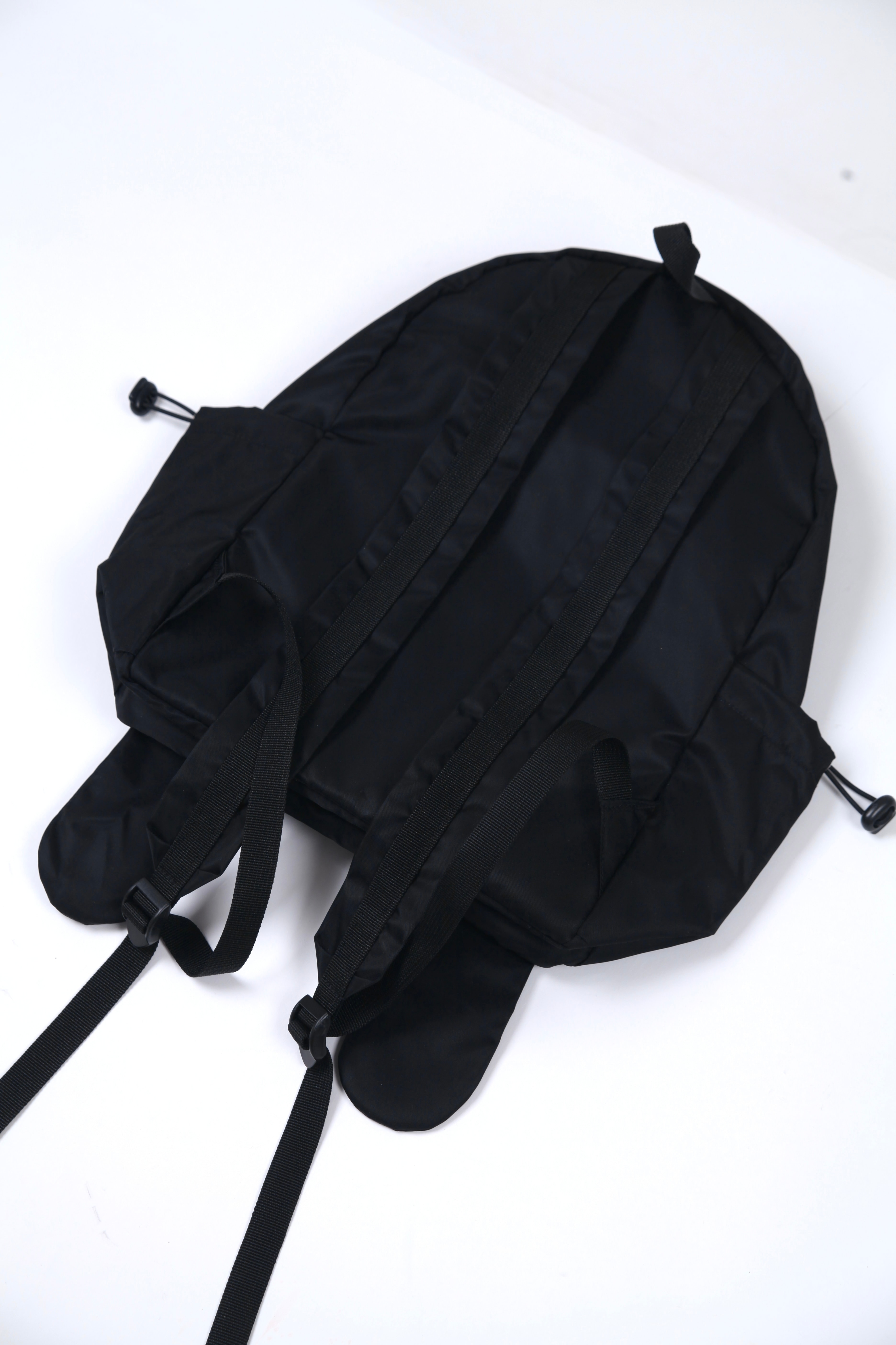 EYE DISEASE BAG (BLACK)
