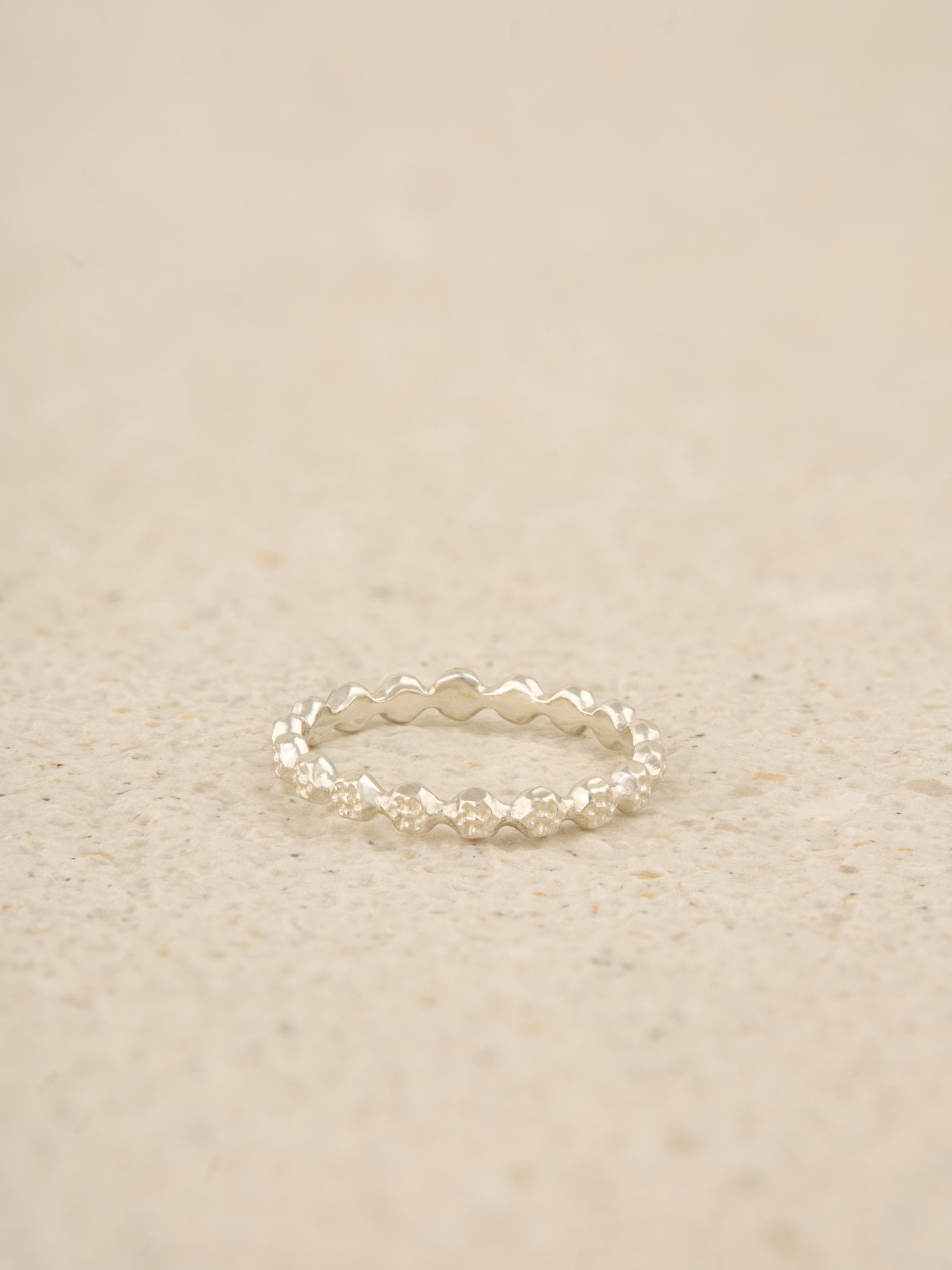 Floral mini ring