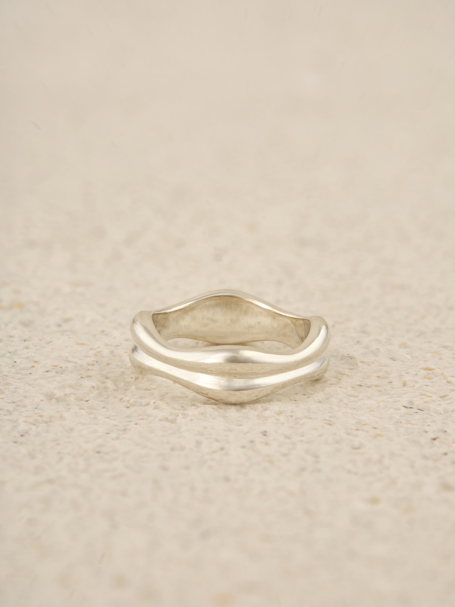smooth wave ring