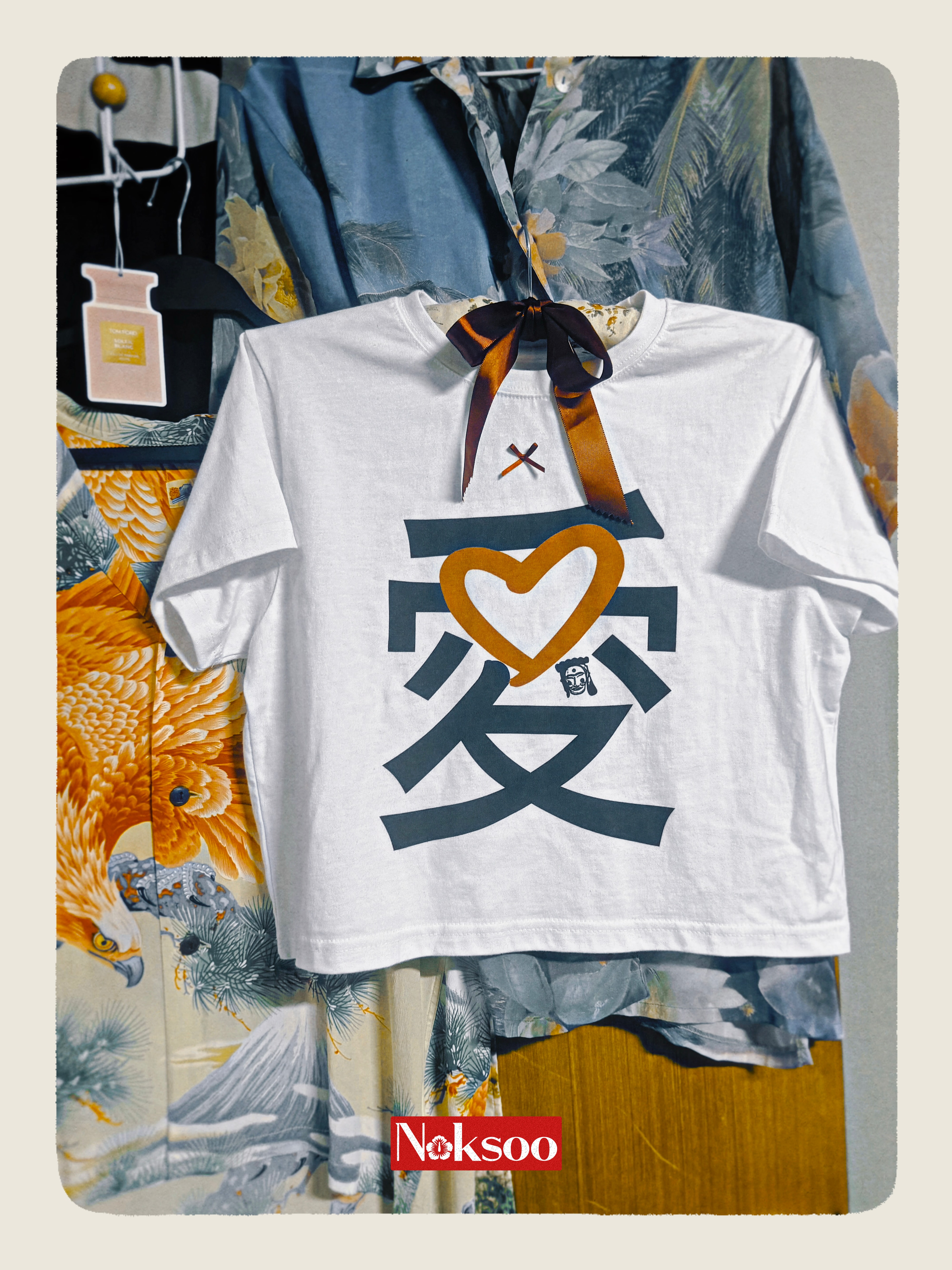 愛 (Love) cropped T-shirt / 사랑 애 크롭 반팔 티셔츠' (pre-order)