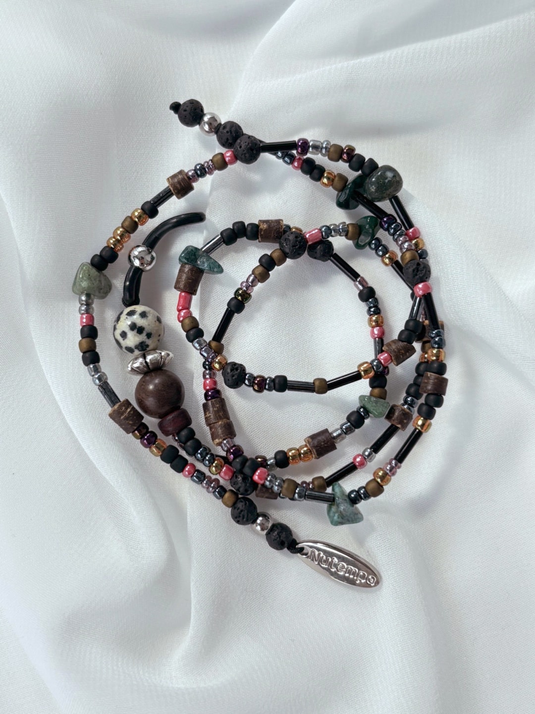 Glasses charm - black multi