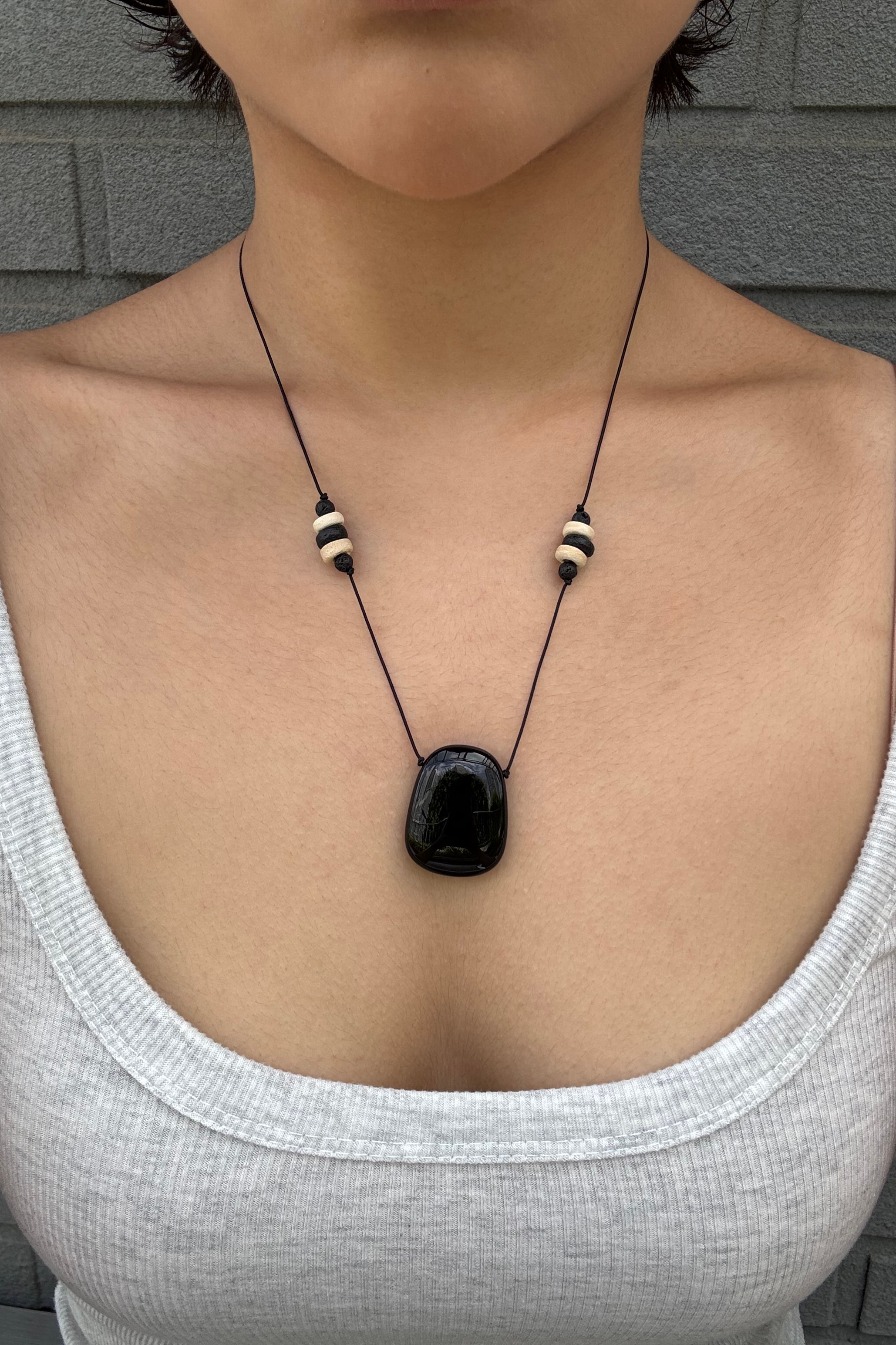 Pebble necklace