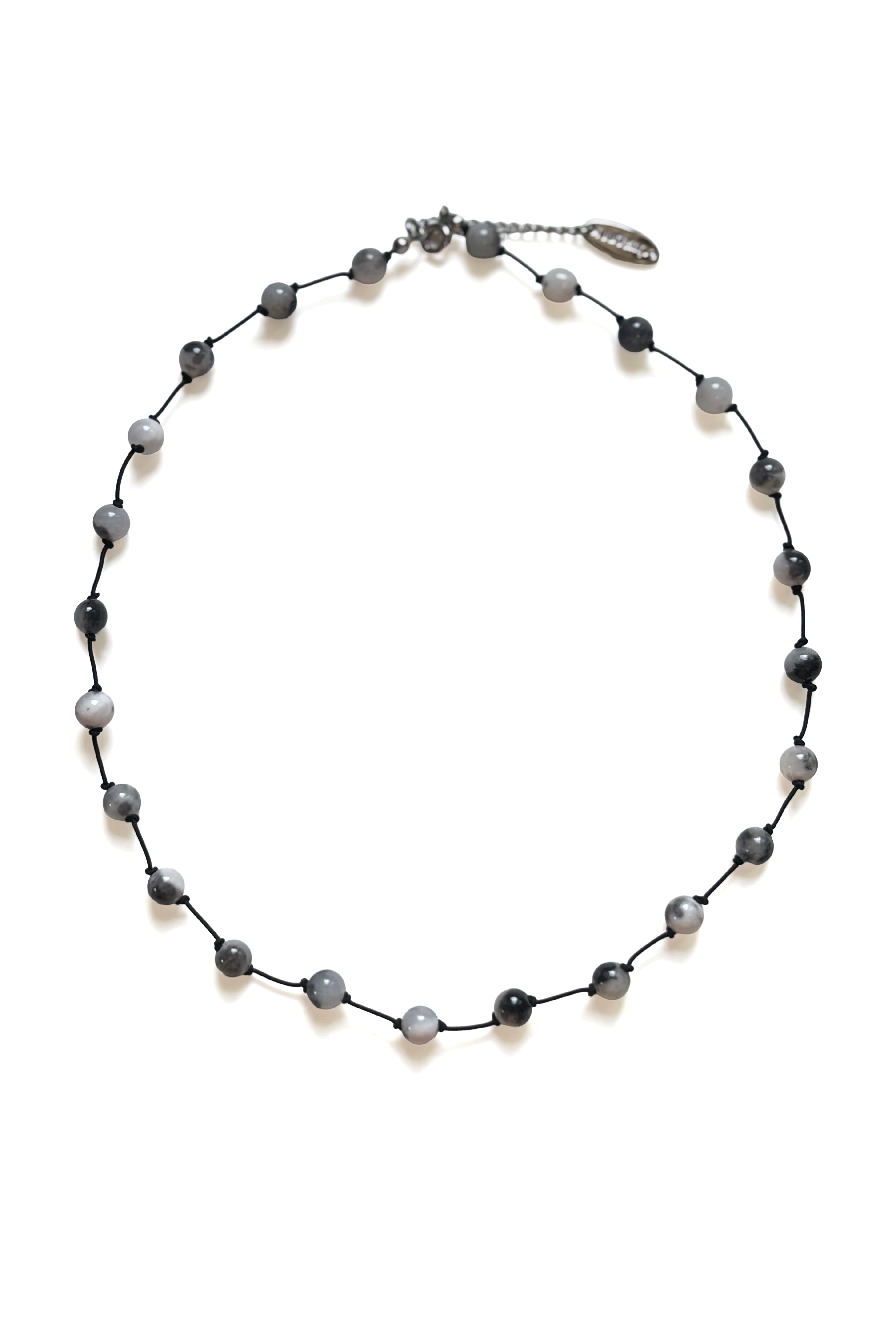 Marble necklace - tiny black