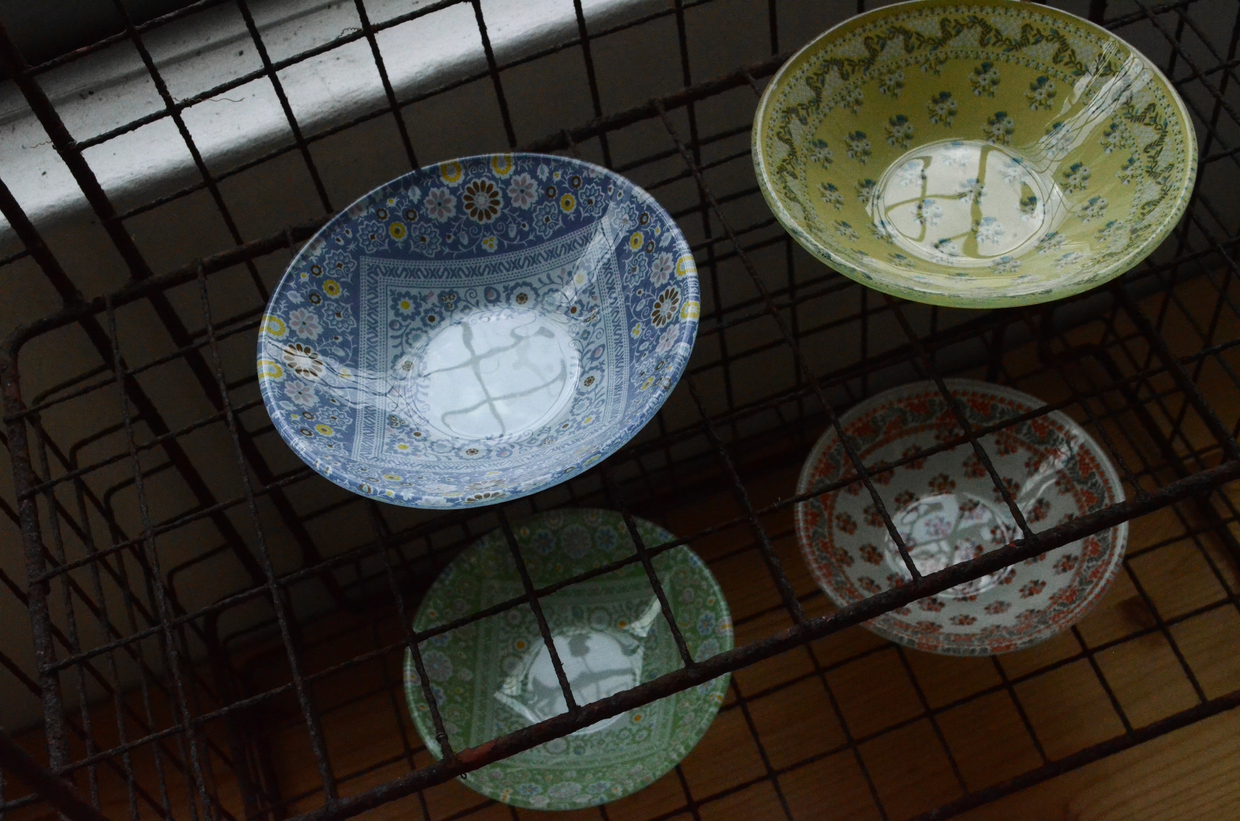 Czech Kiyov glass dish