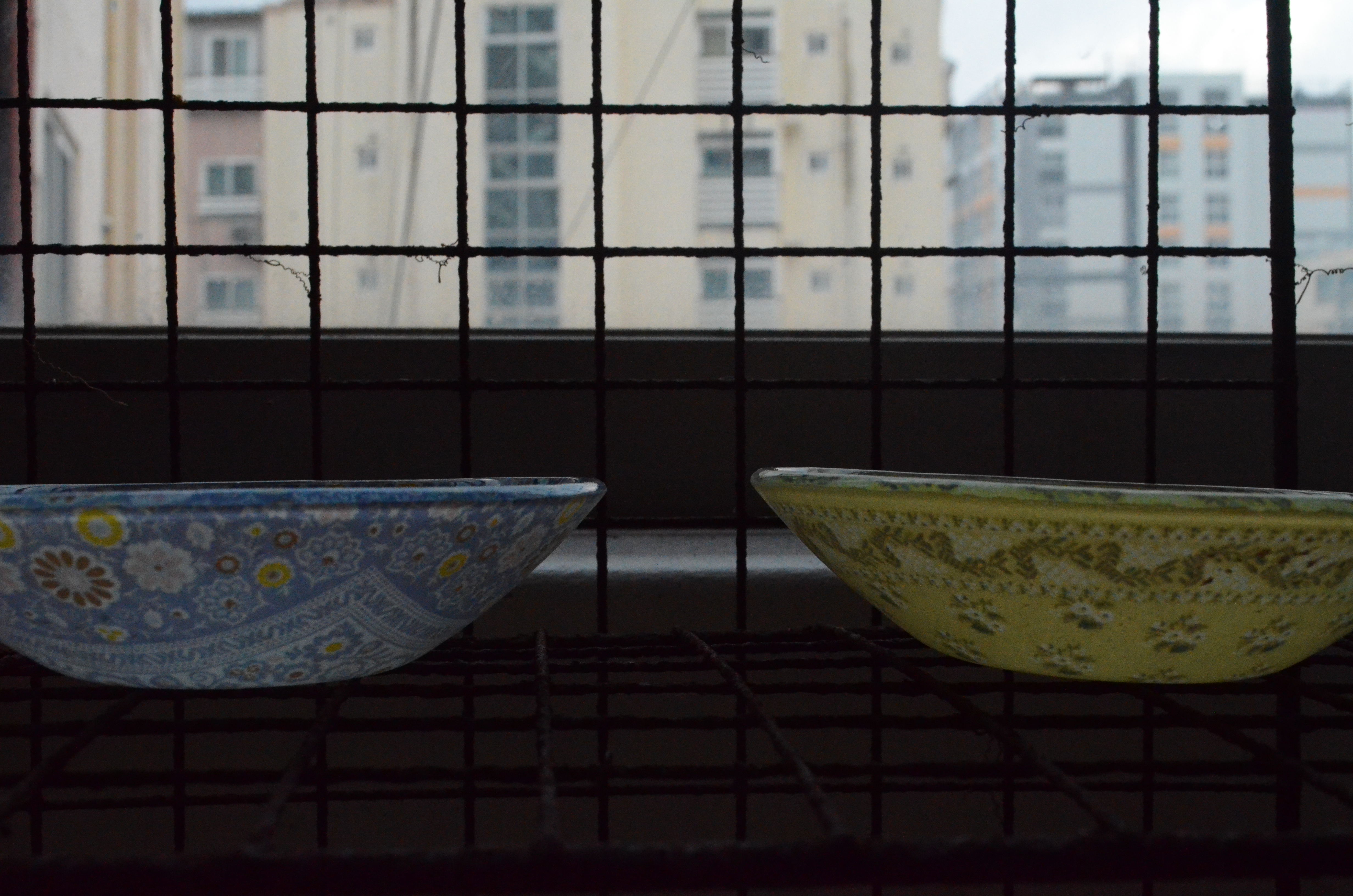 Czech Kiyov glass dish