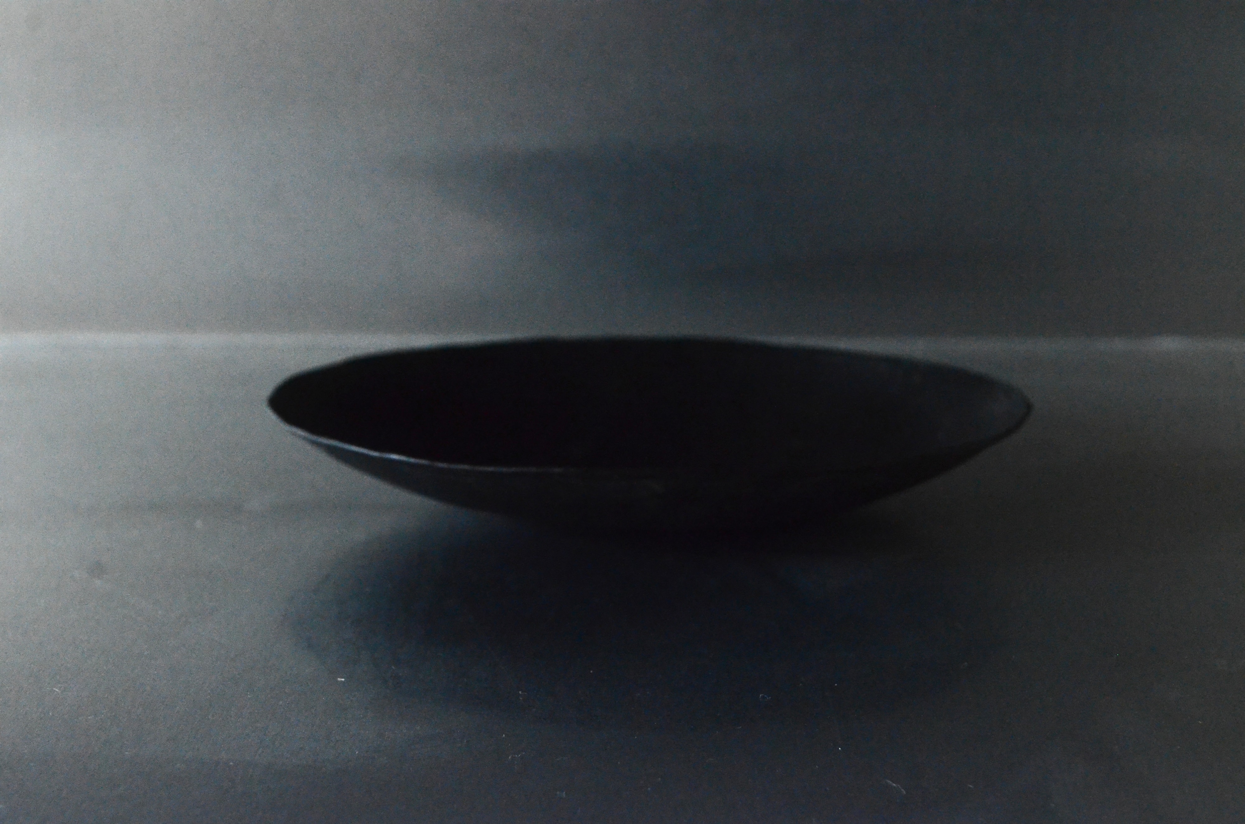 wax-black iron bowl