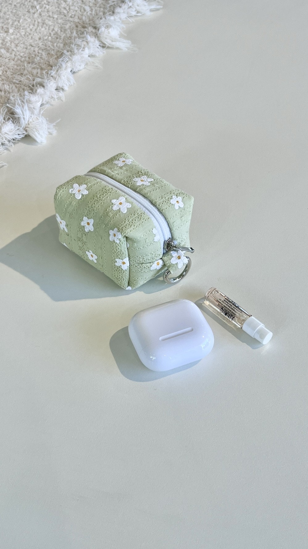 [OIA] Mini pouch - daisy green