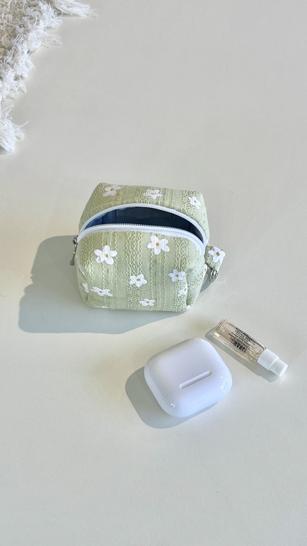 [OIA] Mini pouch - daisy green