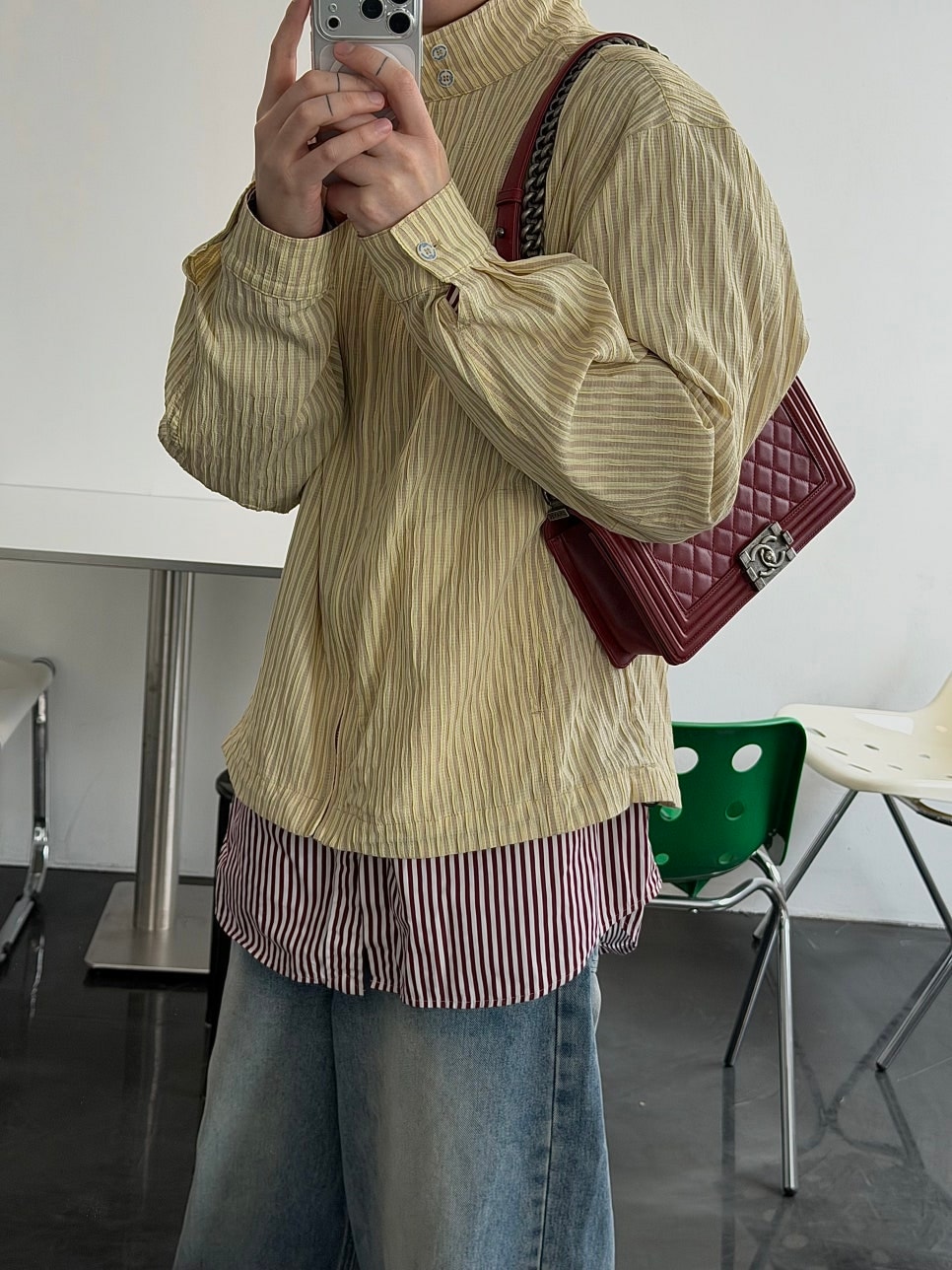 𝘾𝙃𝘼𝙉𝙀𝙇 버건디 보이백 미듐