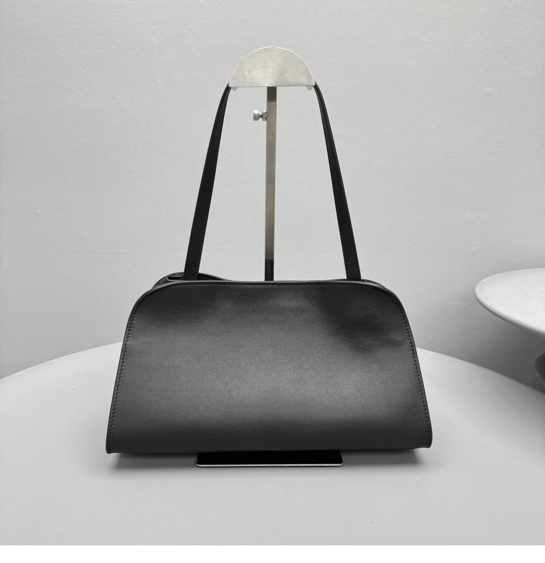 최상급 카우하이드 리얼 가죽 올드머니 백 Cowhydride Real Leather Oldmomey Bag