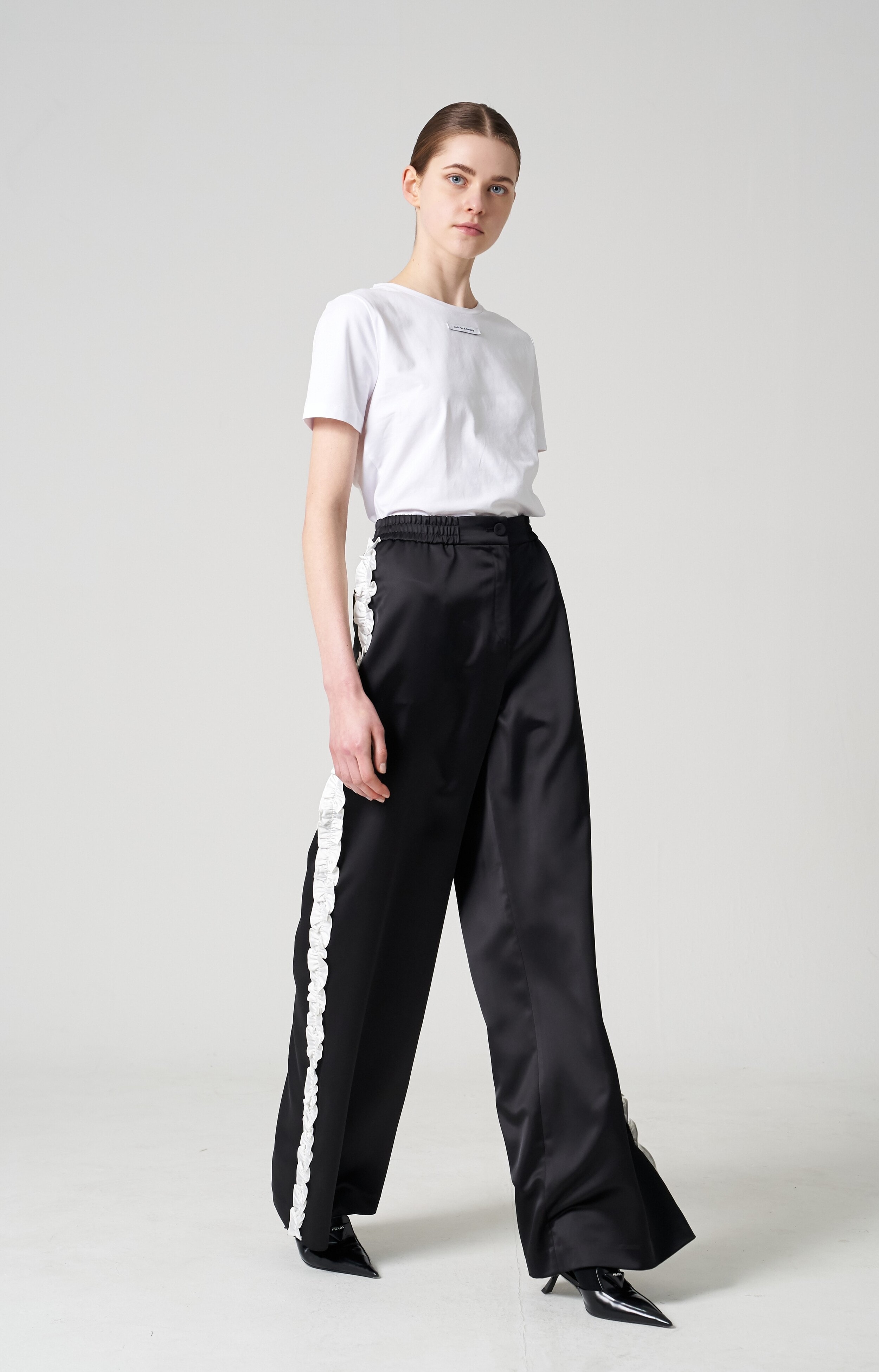 Side frill satin long pants