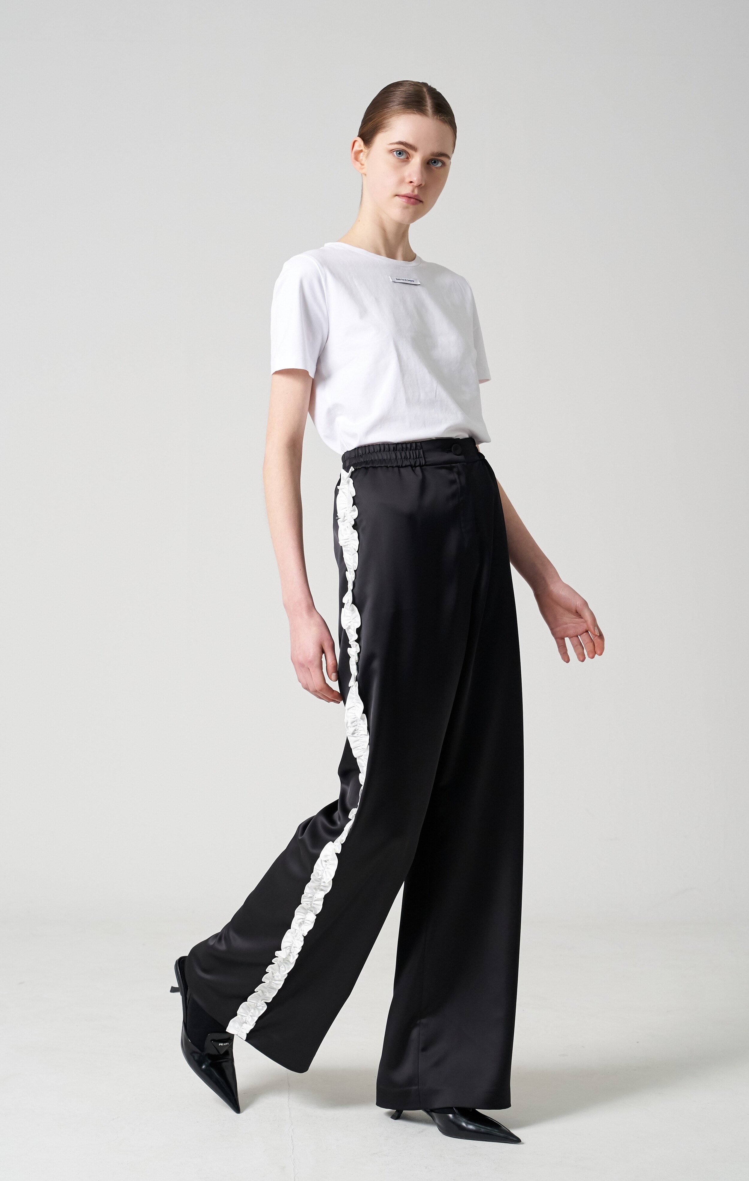 Side frill satin long pants