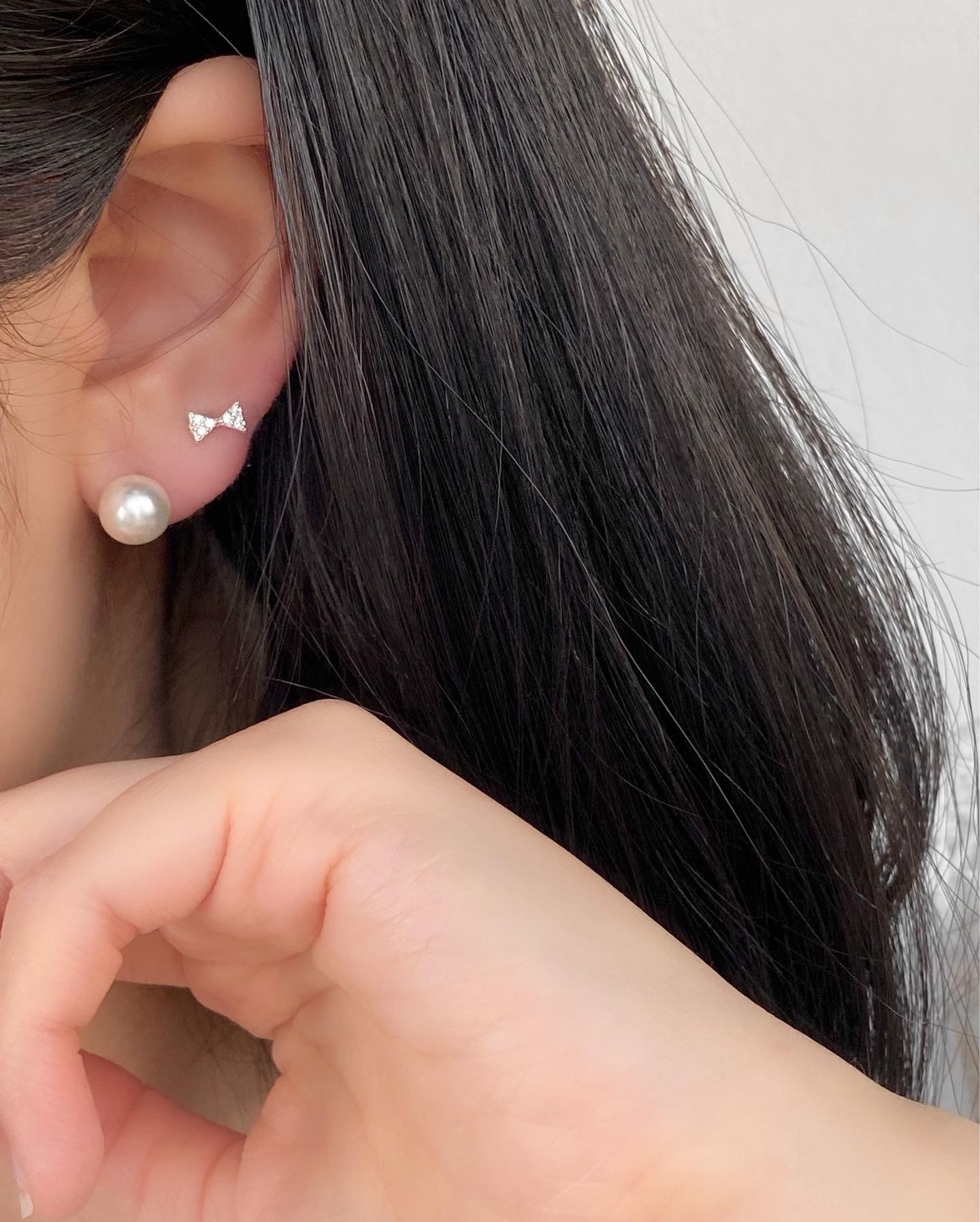 Petite Ribbon Earring