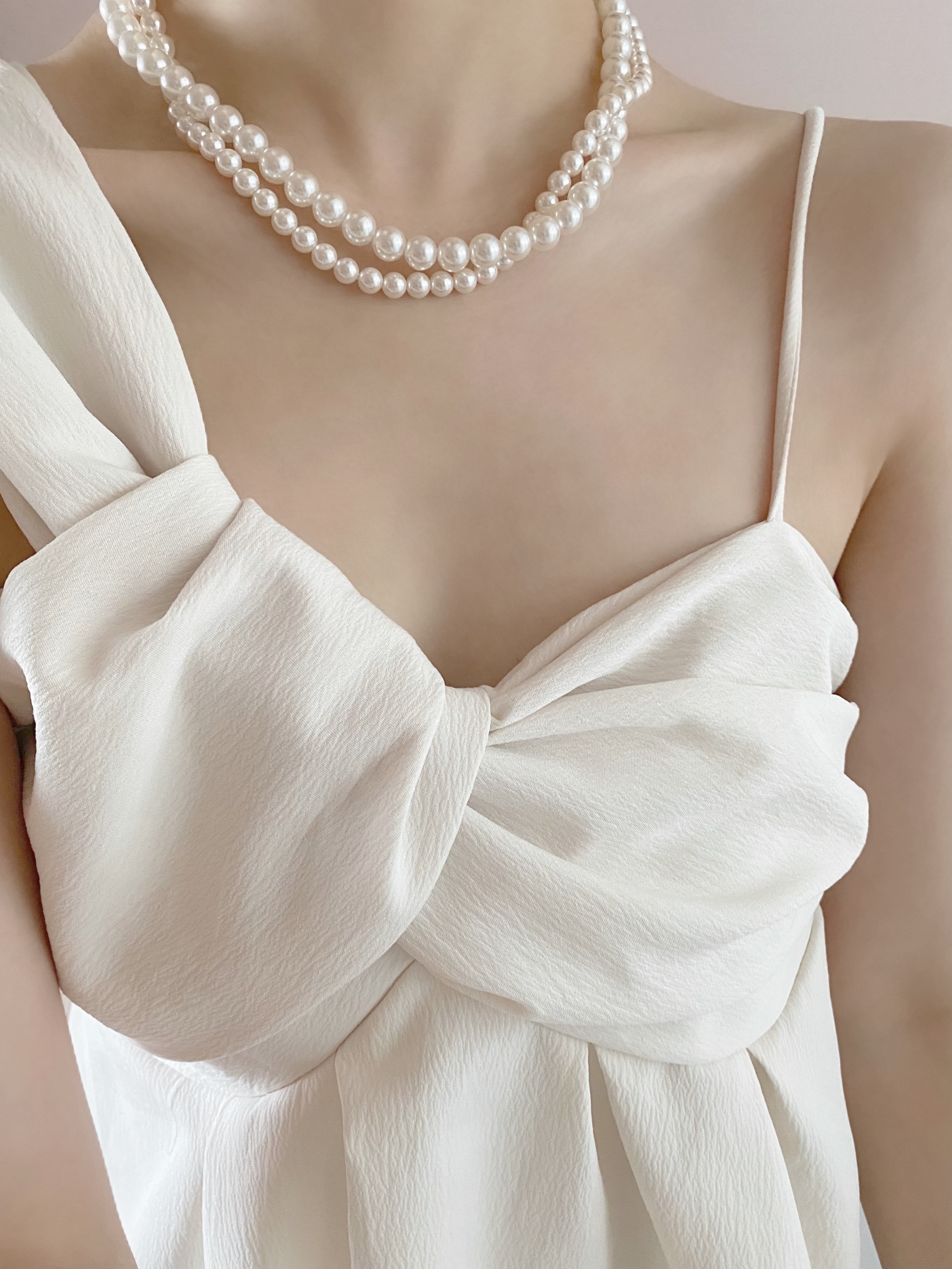 Basic Pearl Necklace