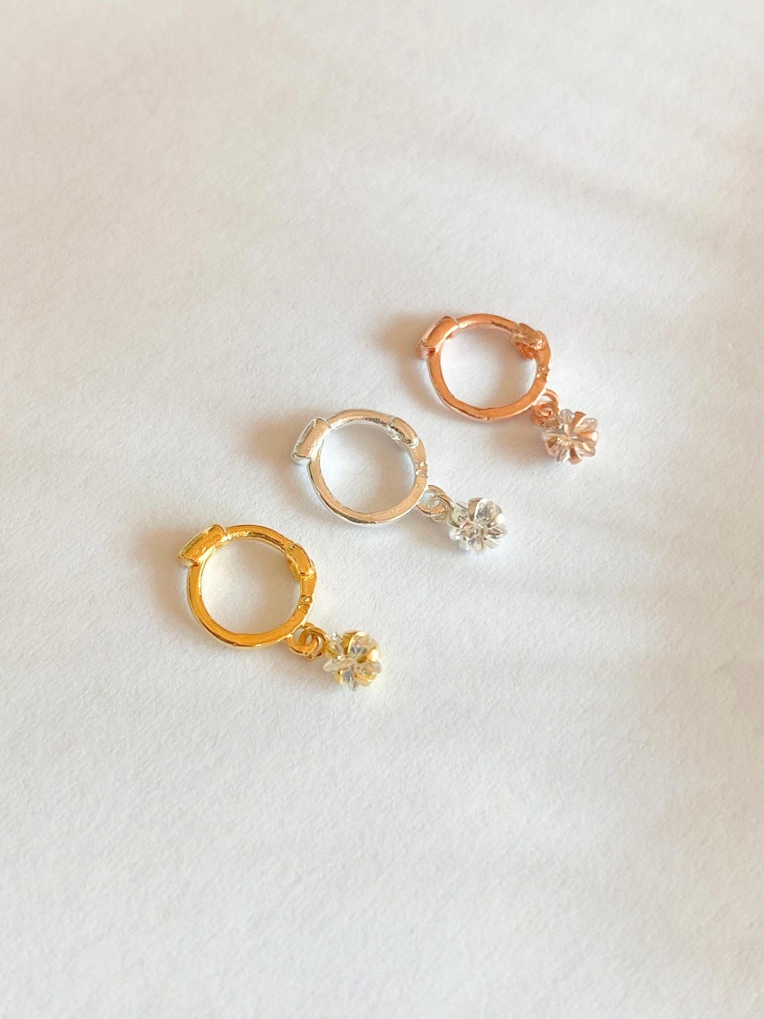 Mini Star Earring