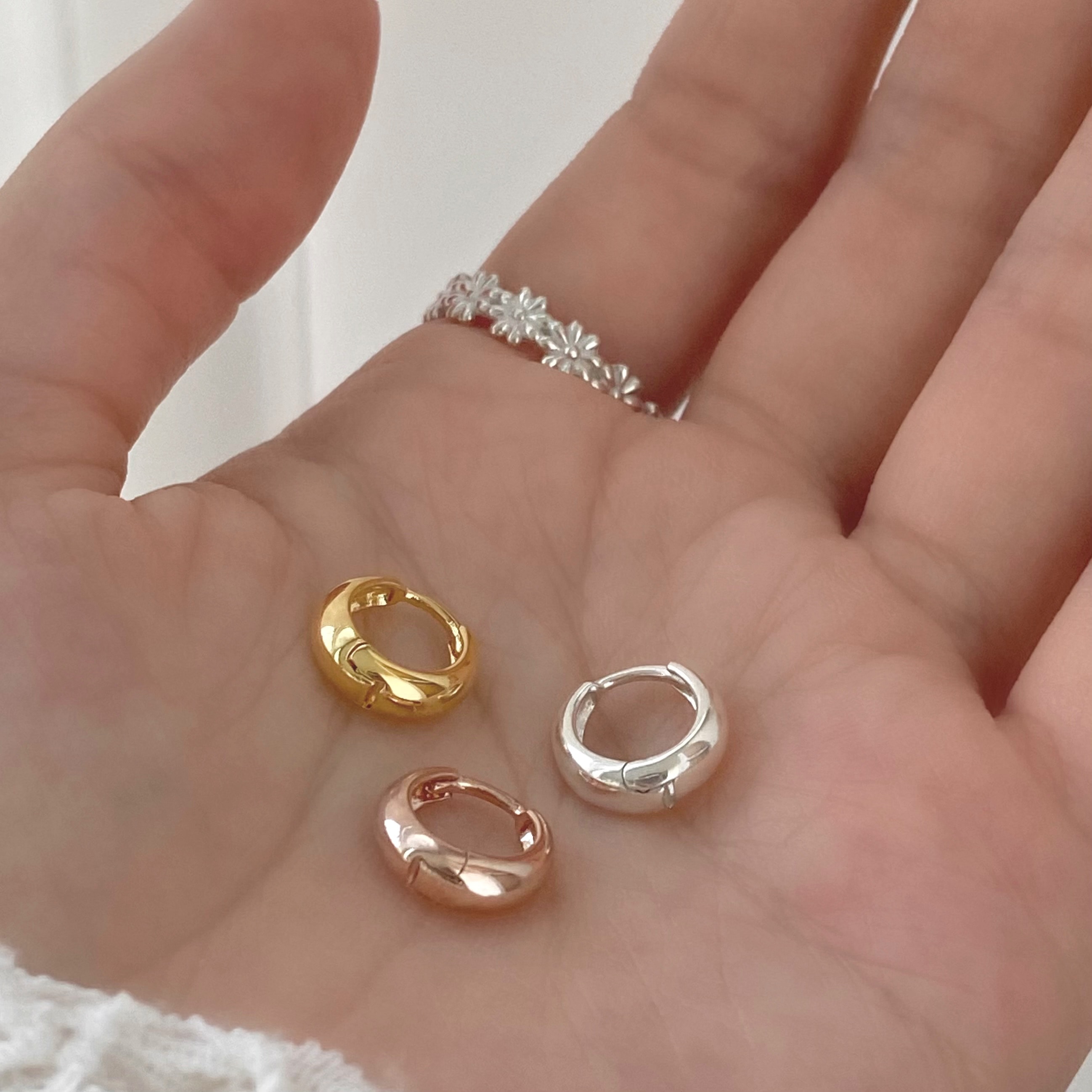 Pebble Earring