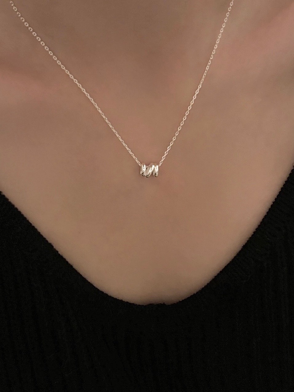 Lou Necklace