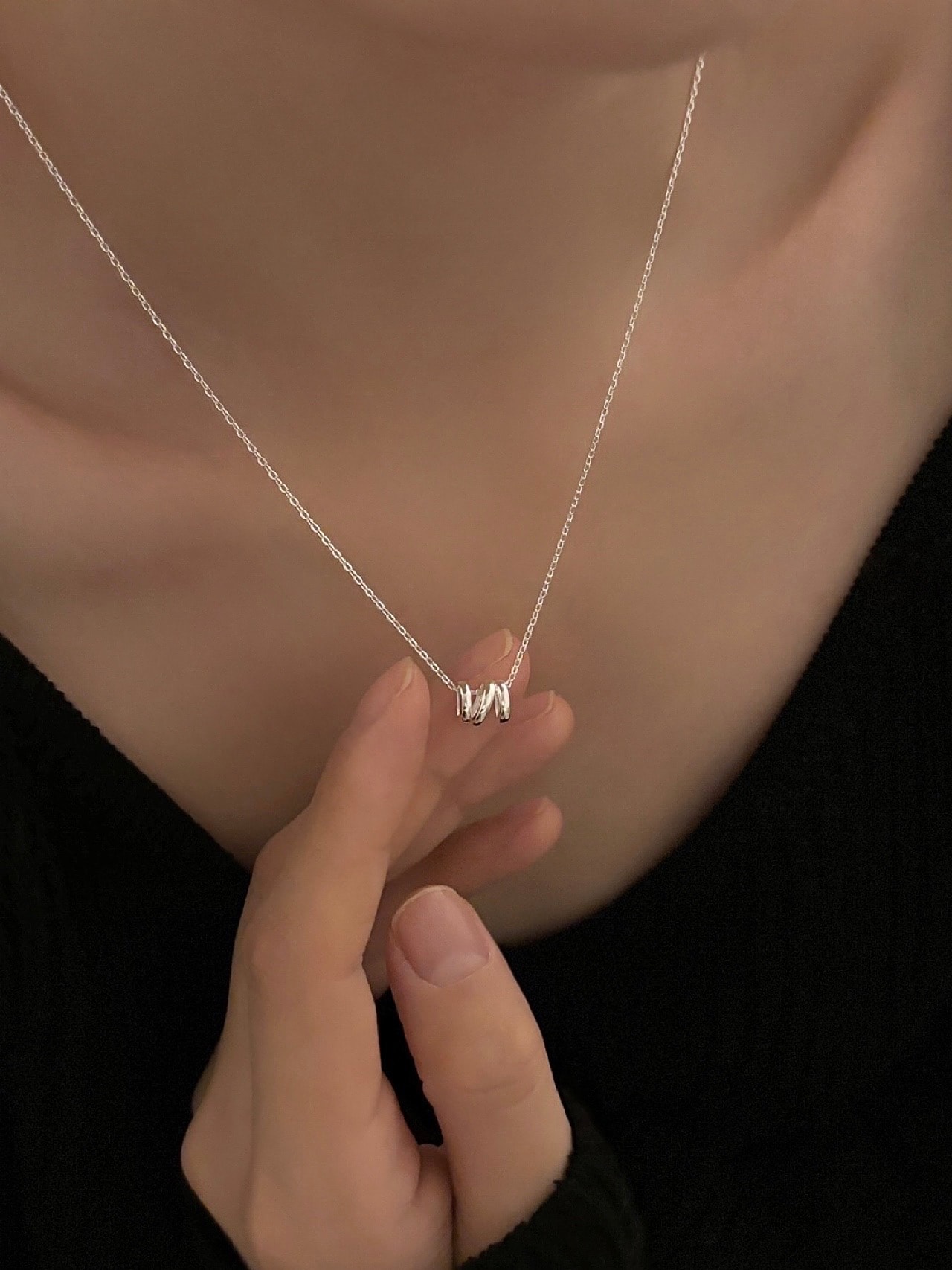Lou Necklace