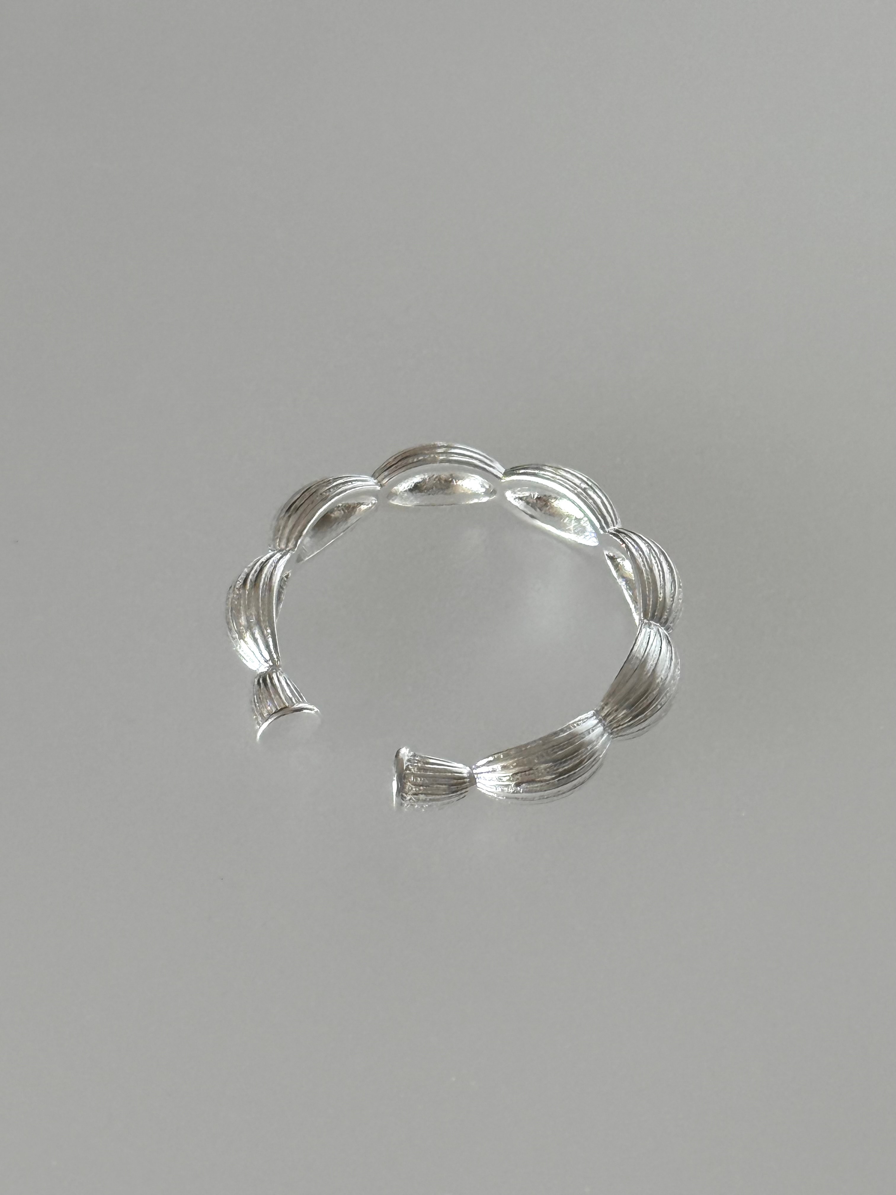 Shella Ring