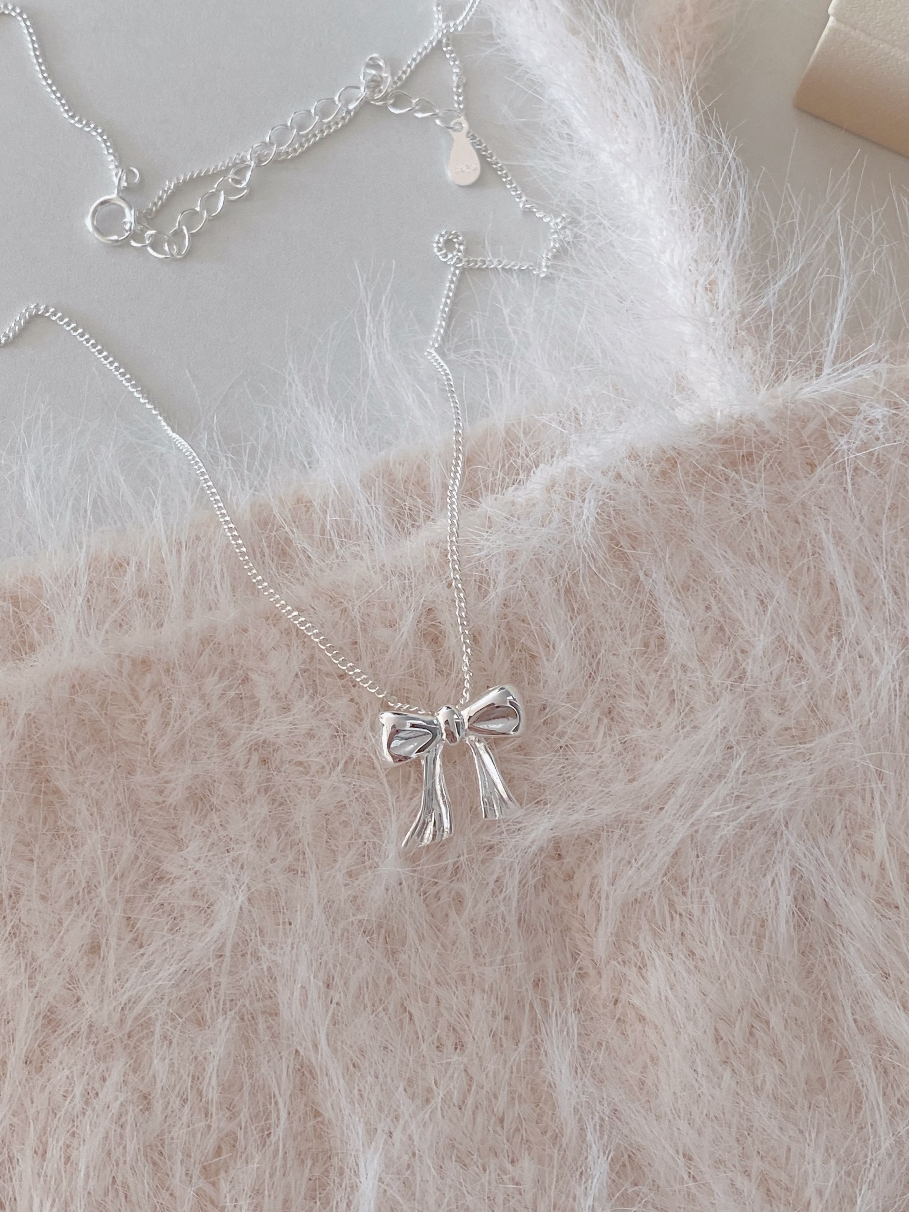 Bijou Ribbon Necklace