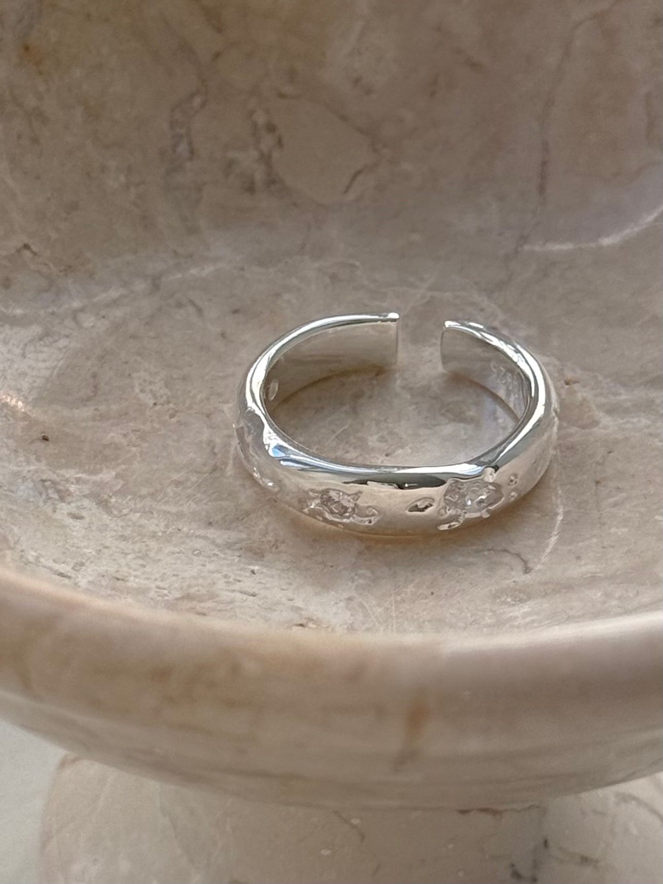 Shimmer Ring