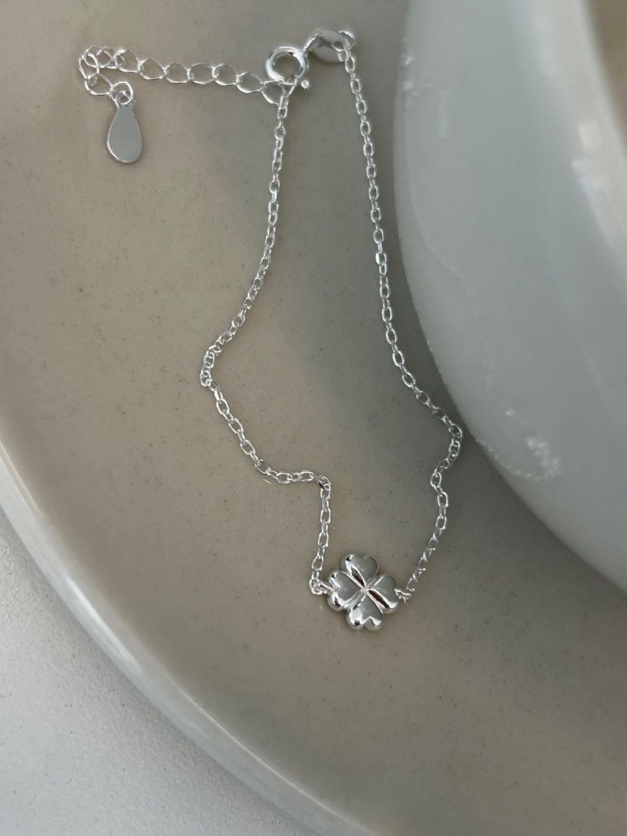 Lucky Clover Bracelet