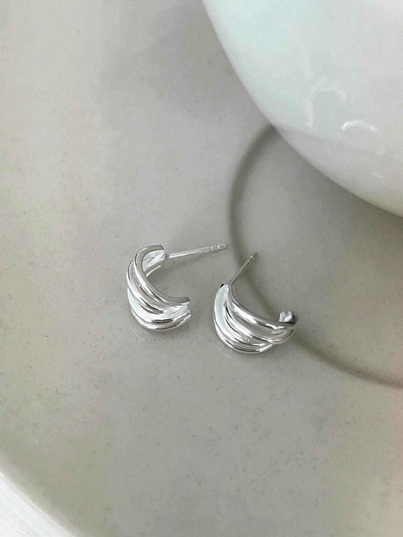 Ripple Layer Earring
