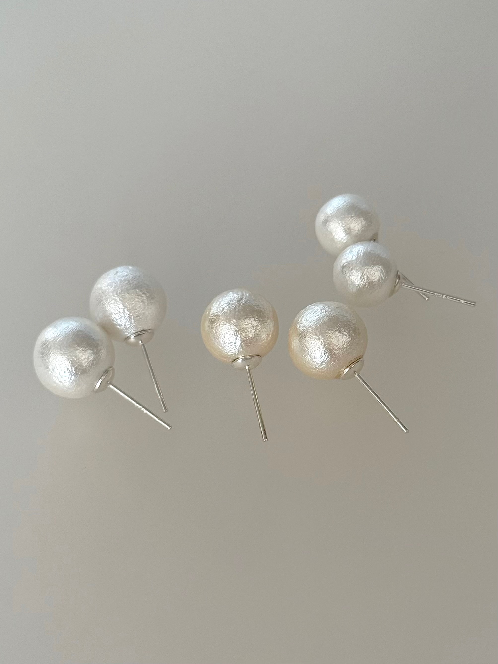 Cotton Pearl Earring