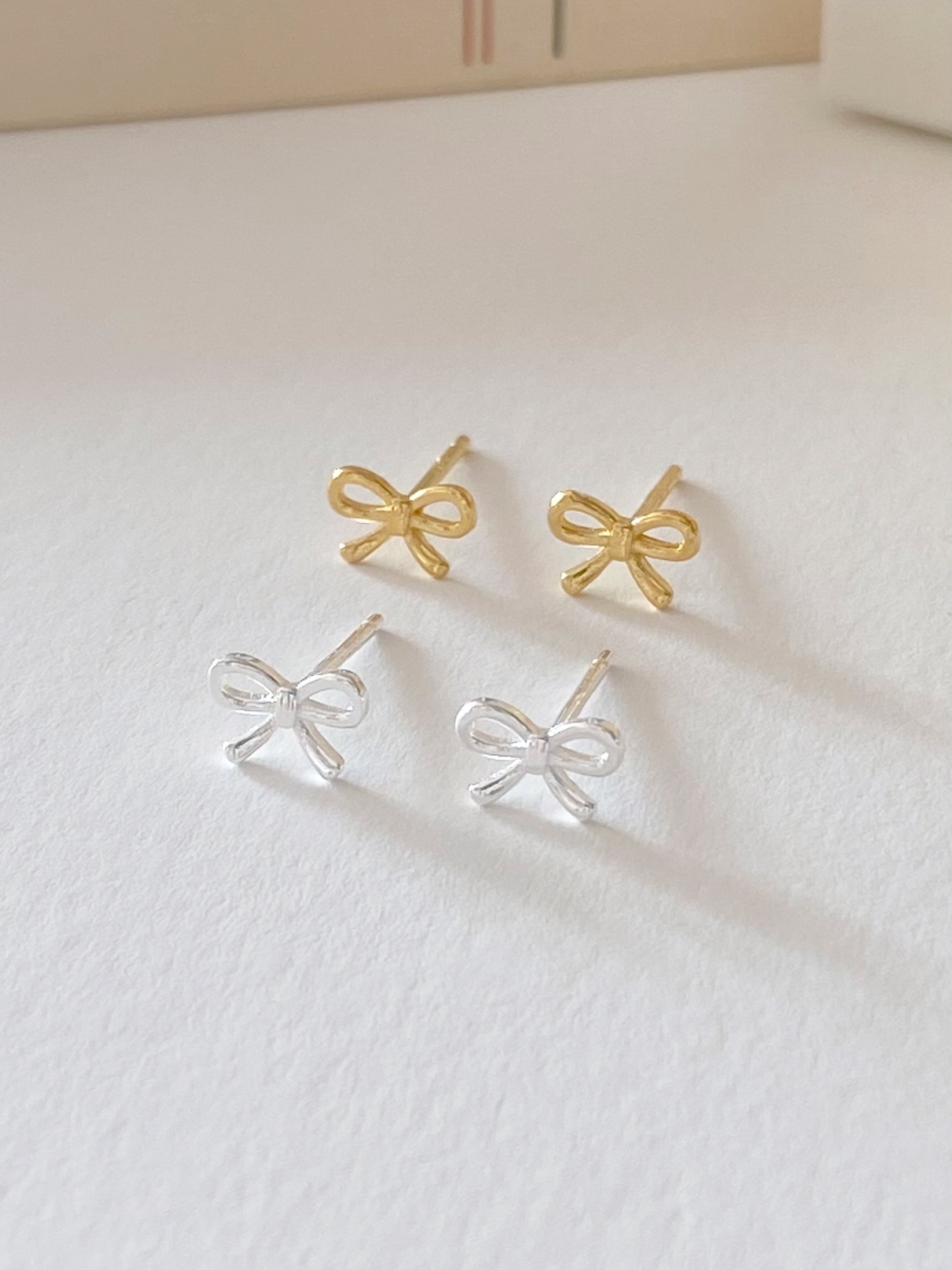 Baby Ribbon Earring