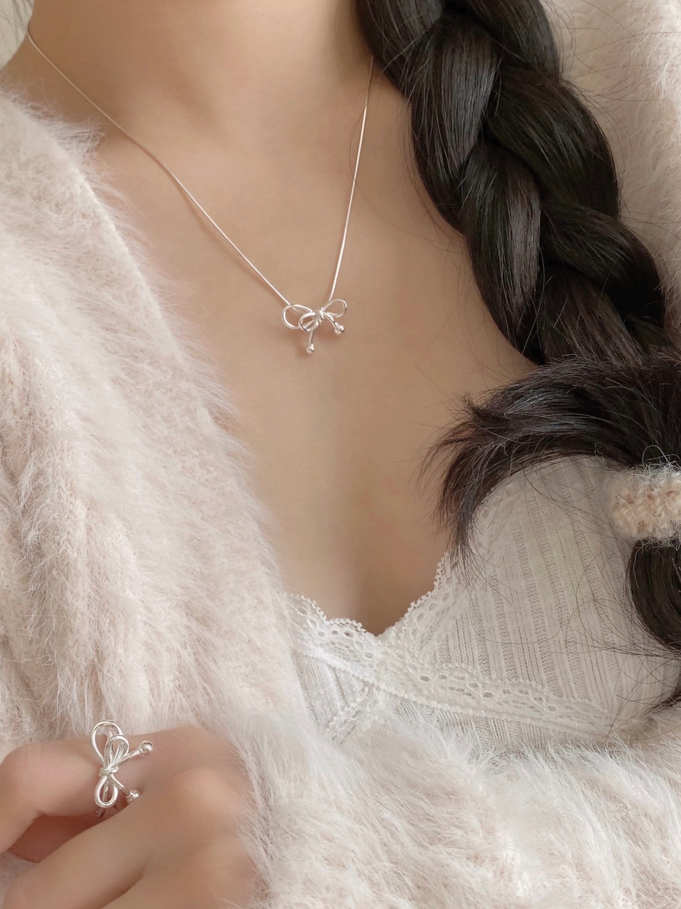 Jane Ribbon Necklace