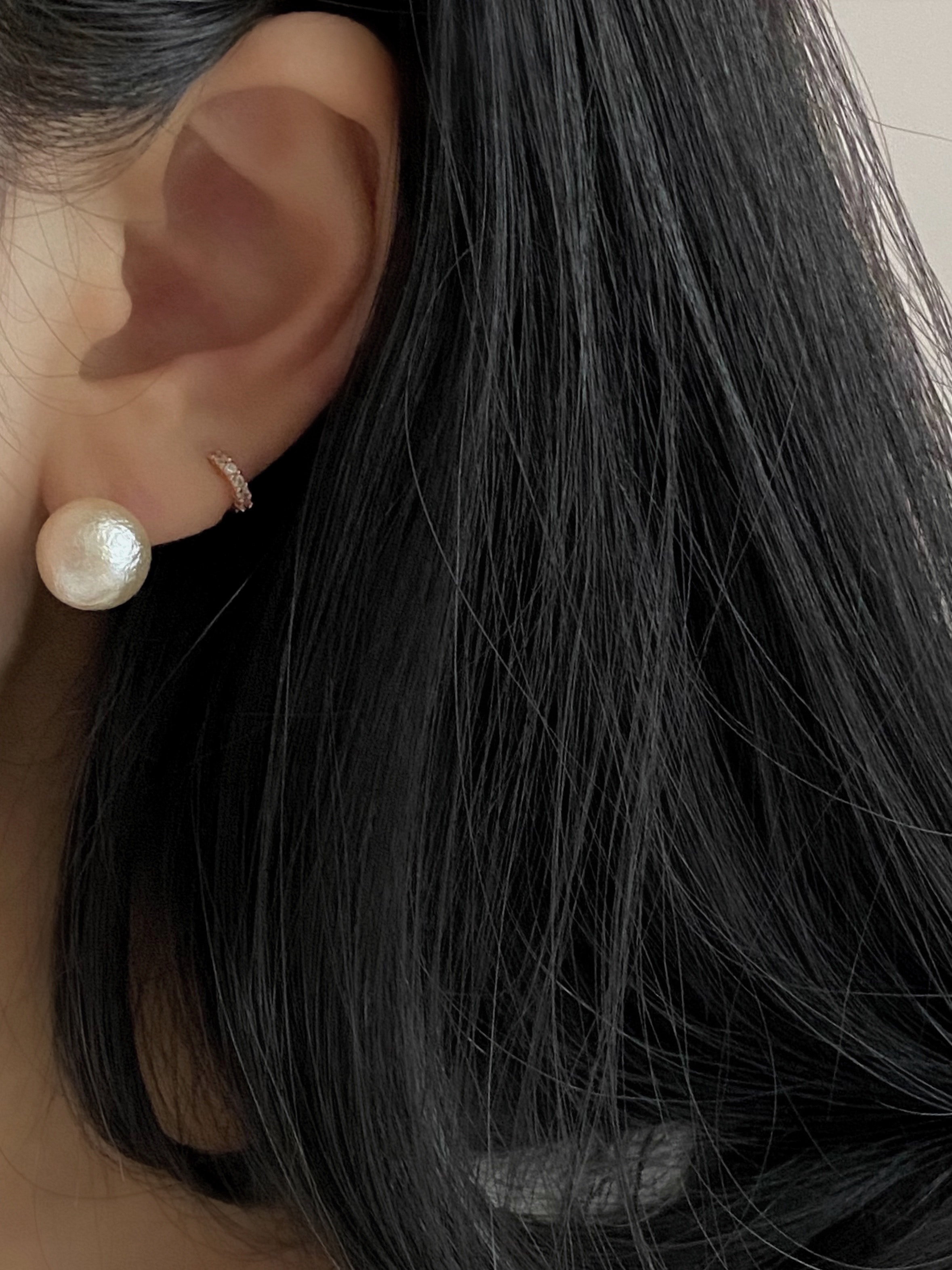 Cotton Pearl Earring