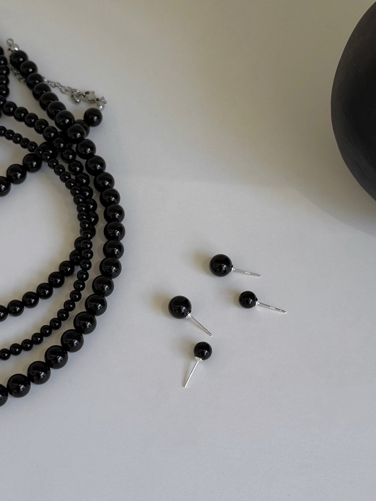 Black Onyx Earring