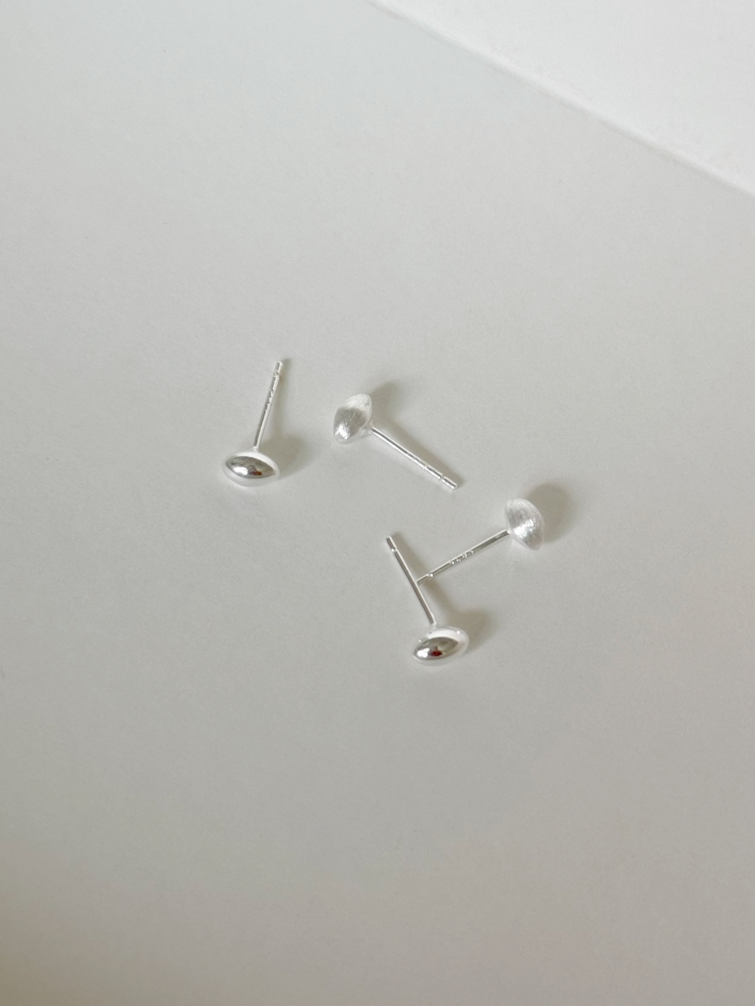Egg Earring