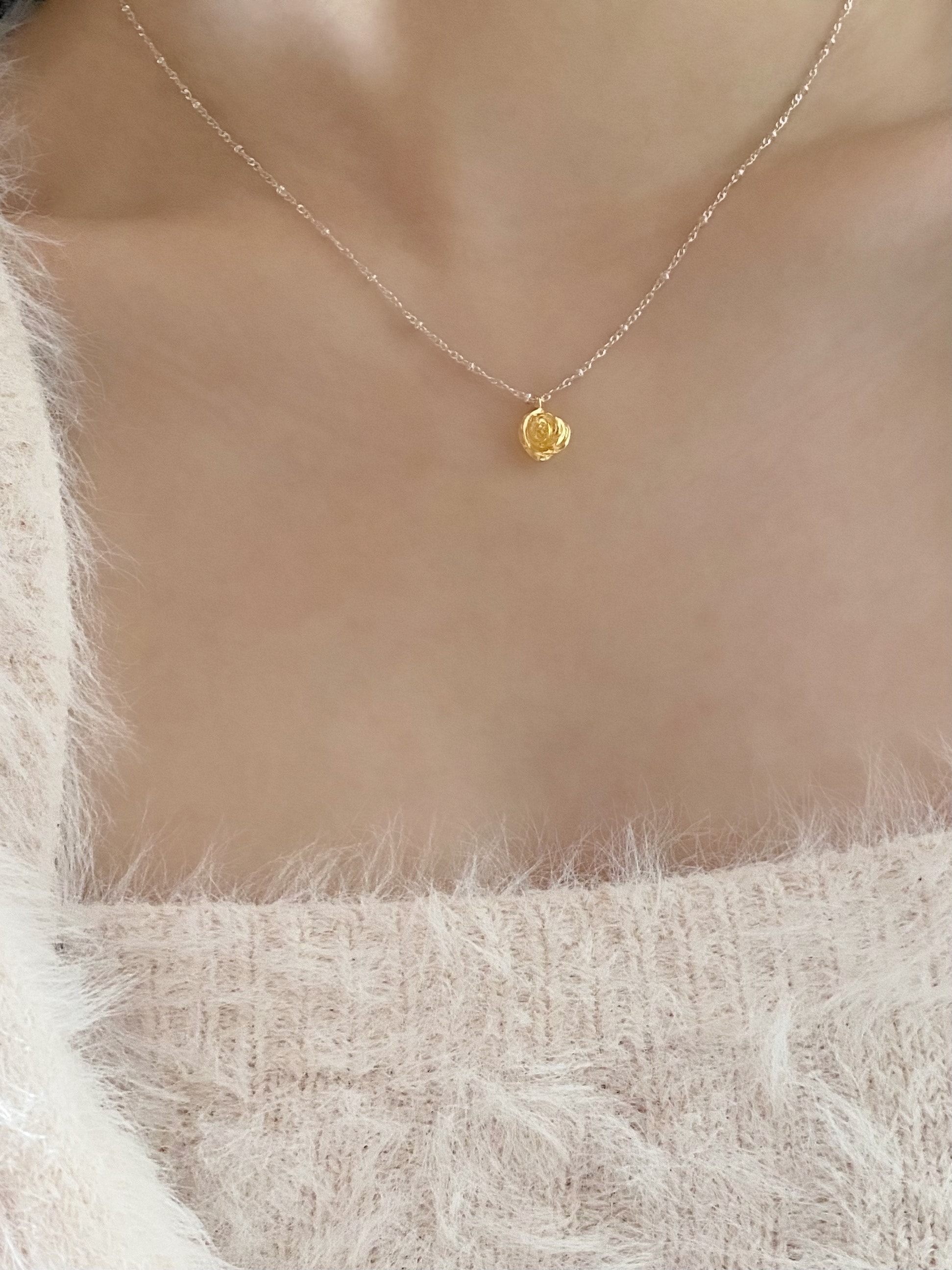 Rose Necklace