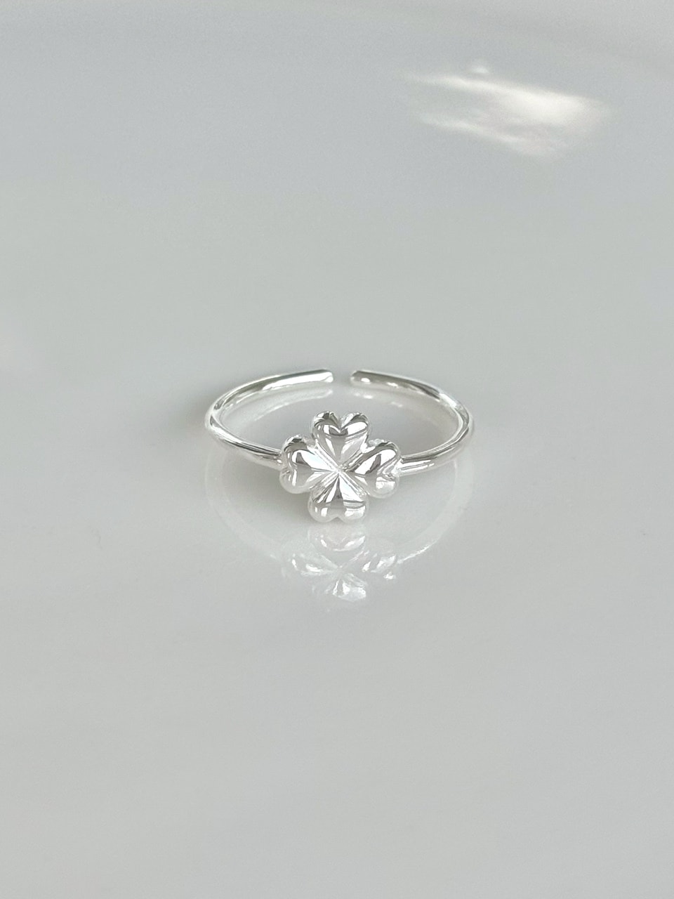 Lucky Clover Ring