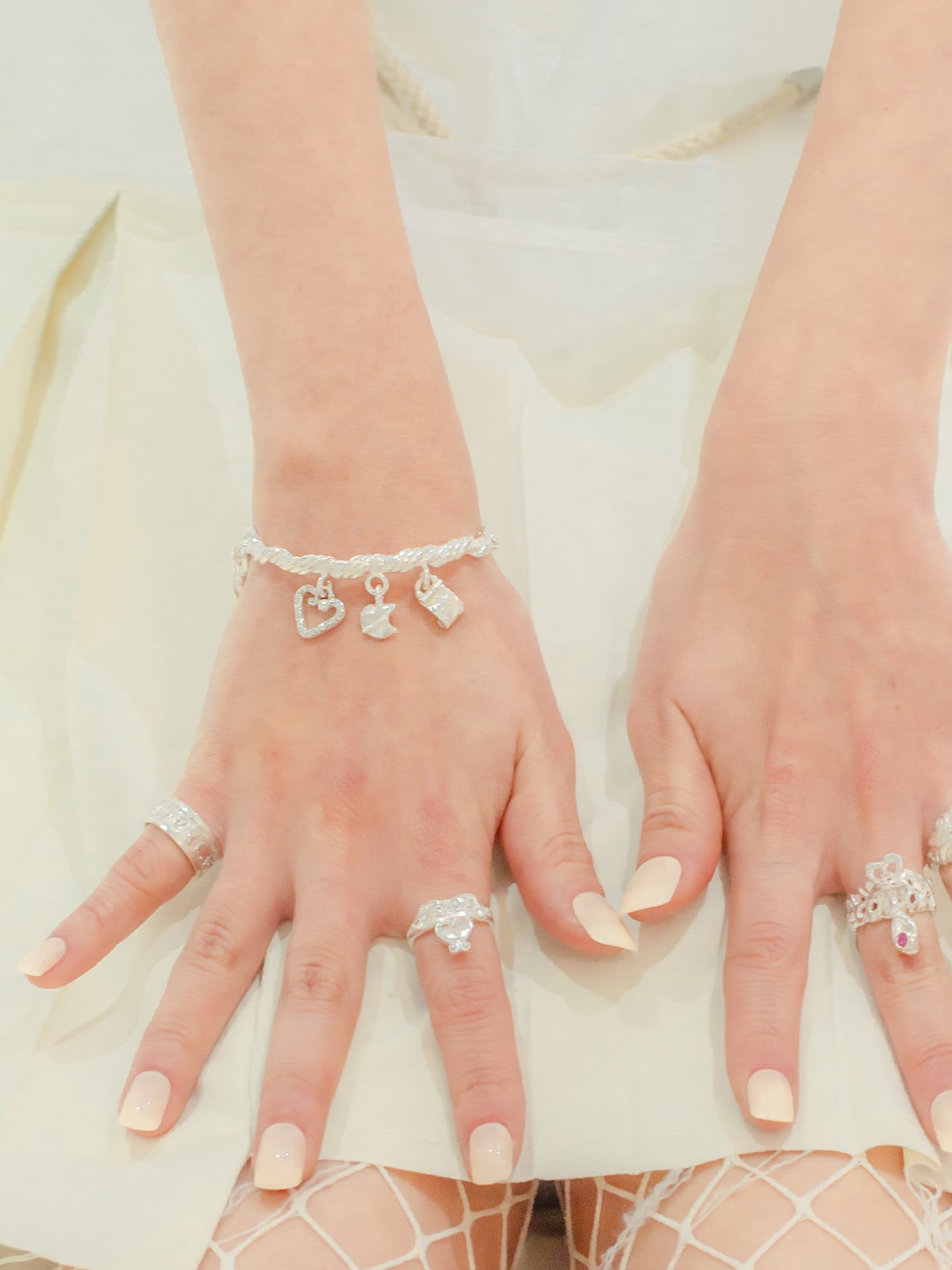 LUCID BANGLE