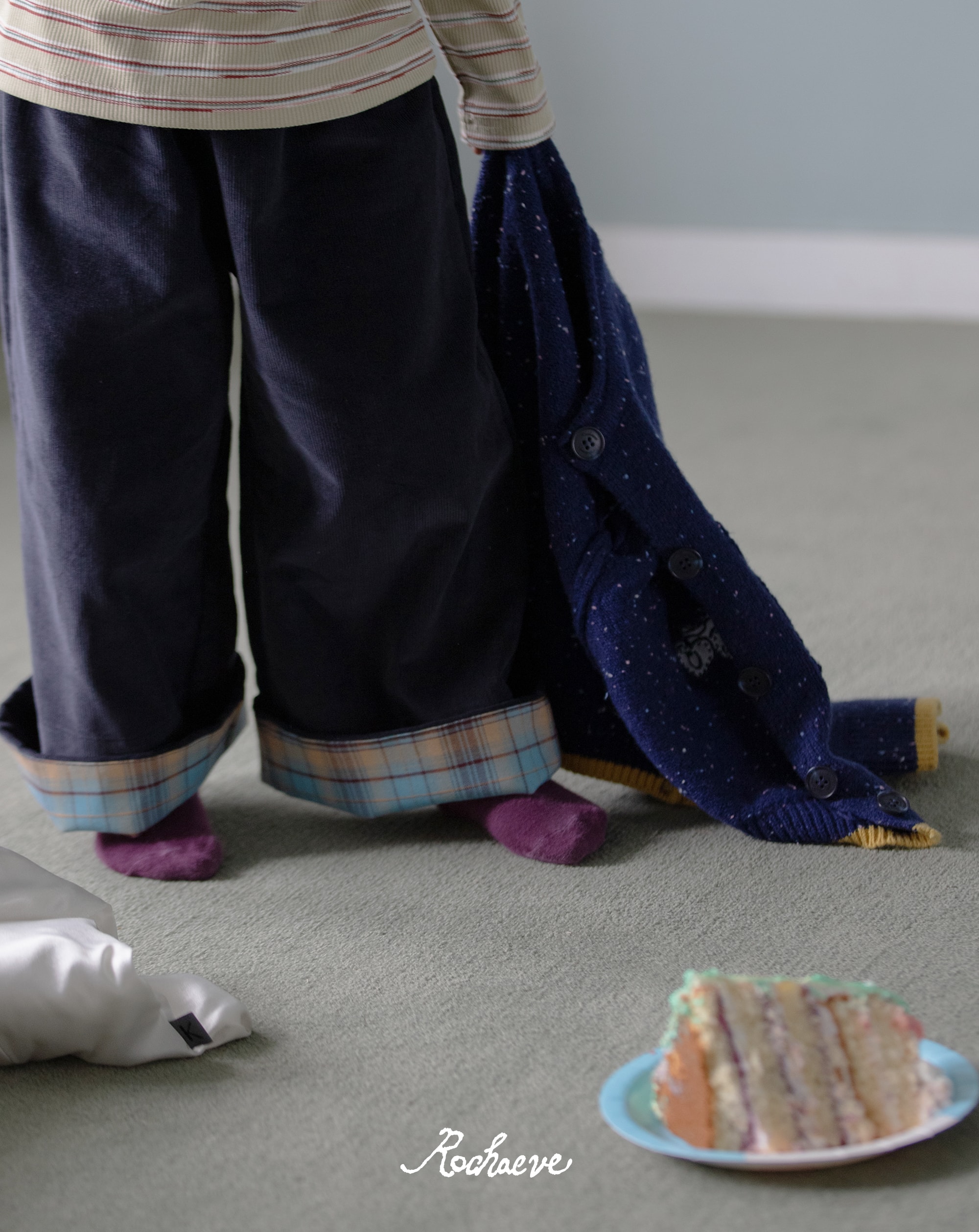 Bilberry Pastry Roll-up Pants