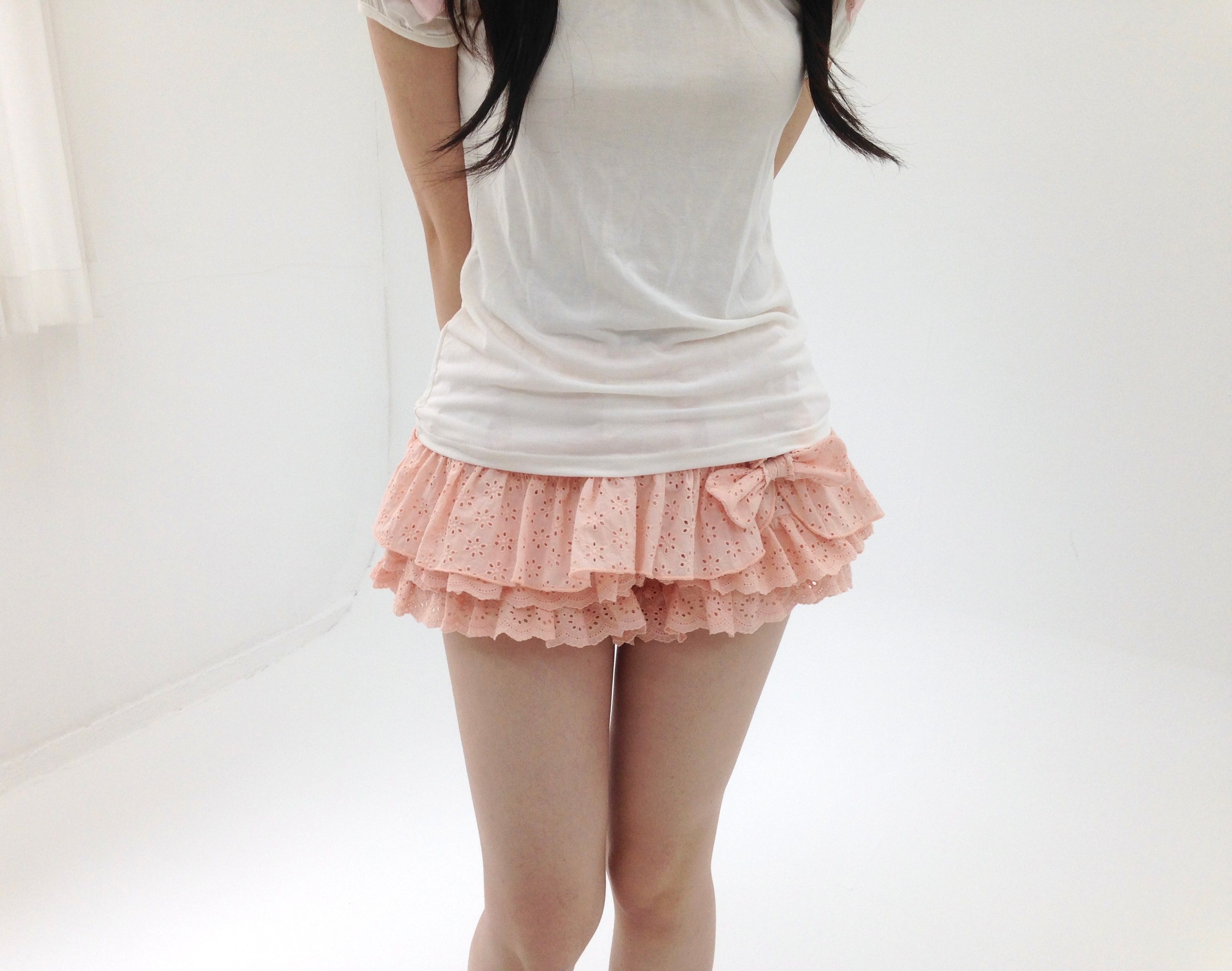 피치핑크 로맨틱 리본 펀칭 큐롯