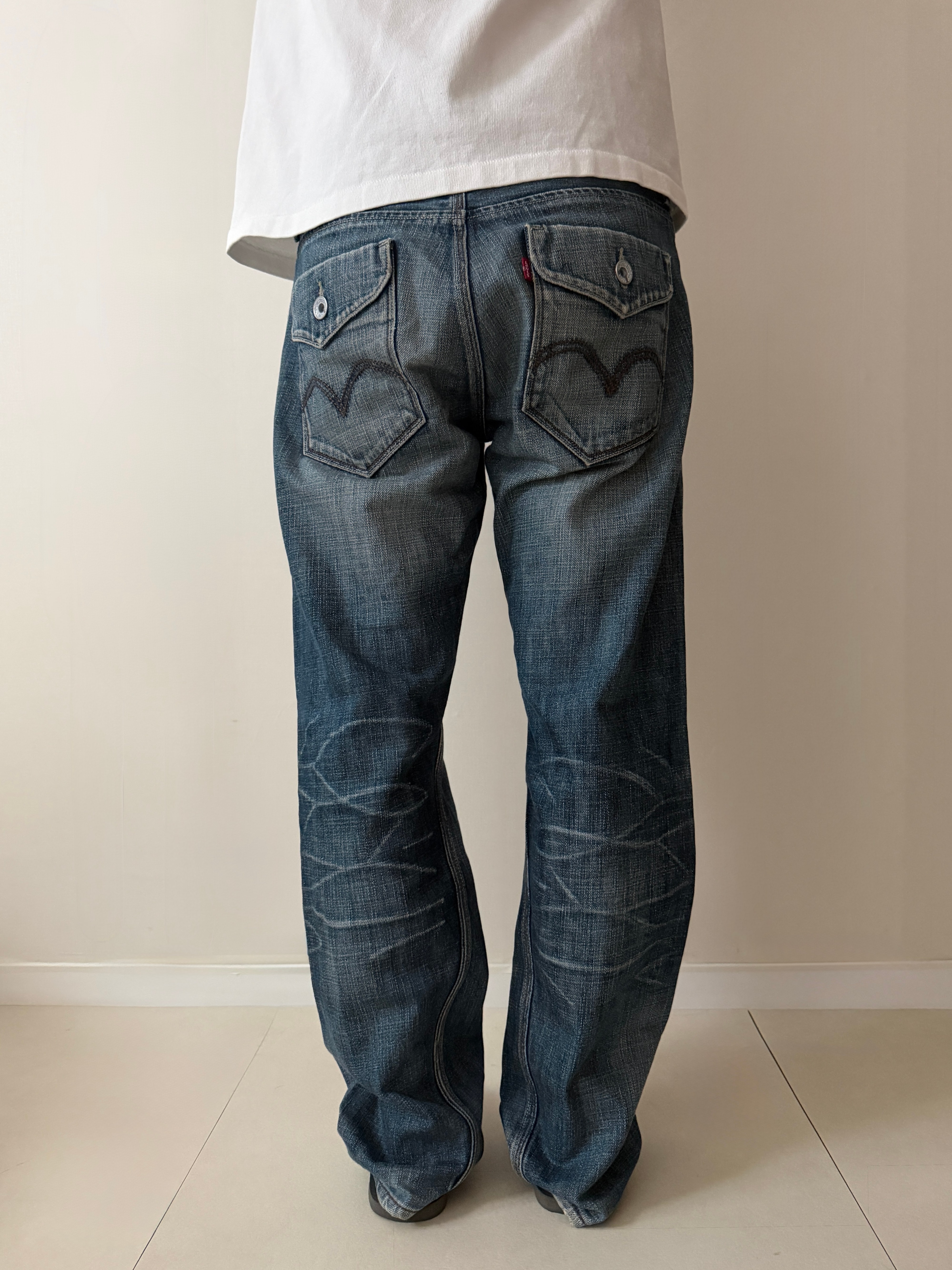 Levi's pants